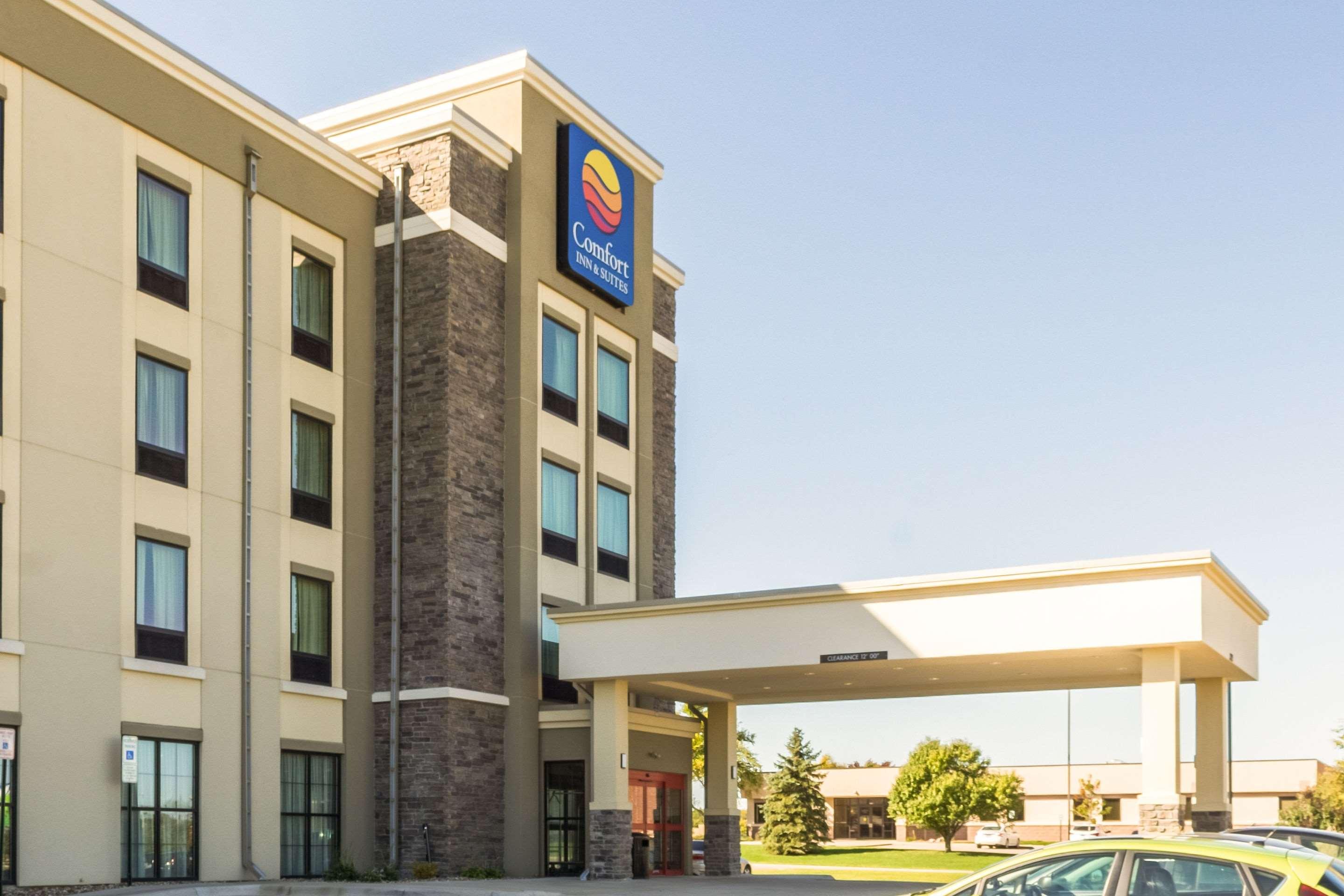 Comfort Inn & Suites Sioux Falls — photo 4