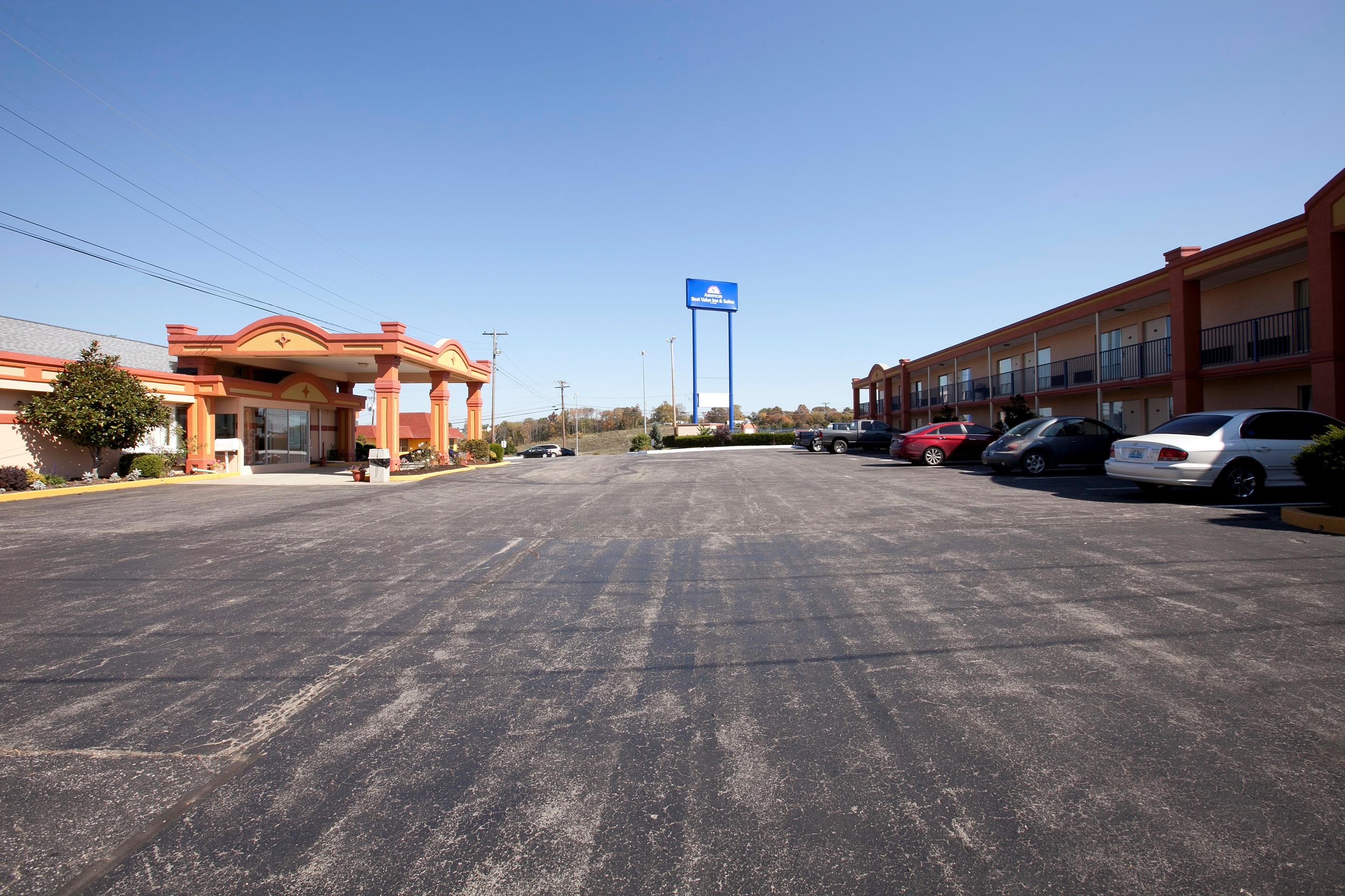 Americas Best Value Inn & Suites — photo 4