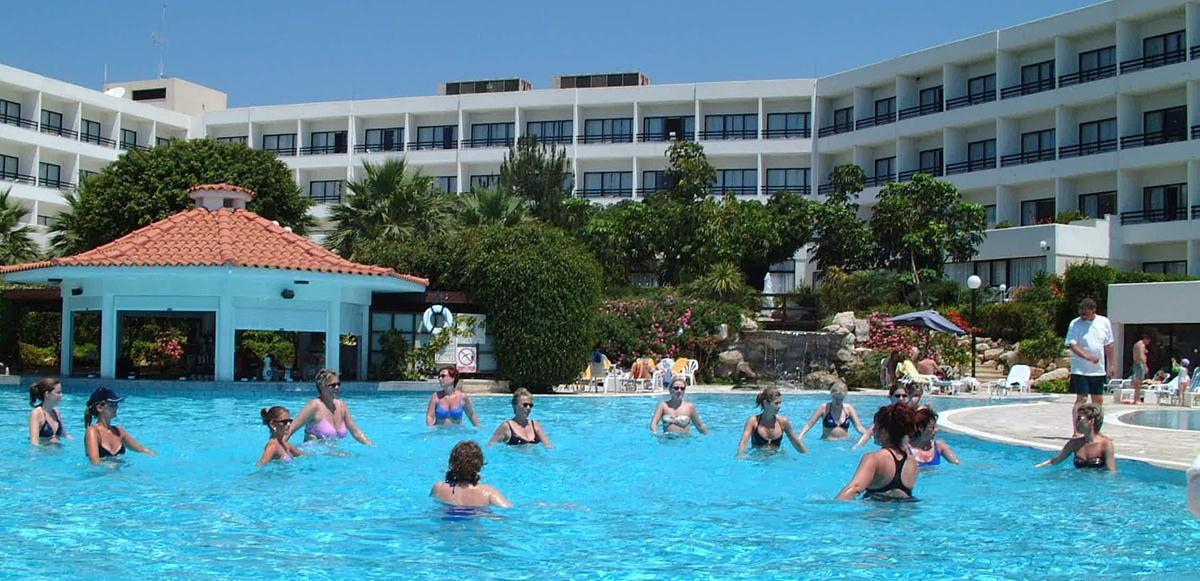 Avanti Hotel — photo 4