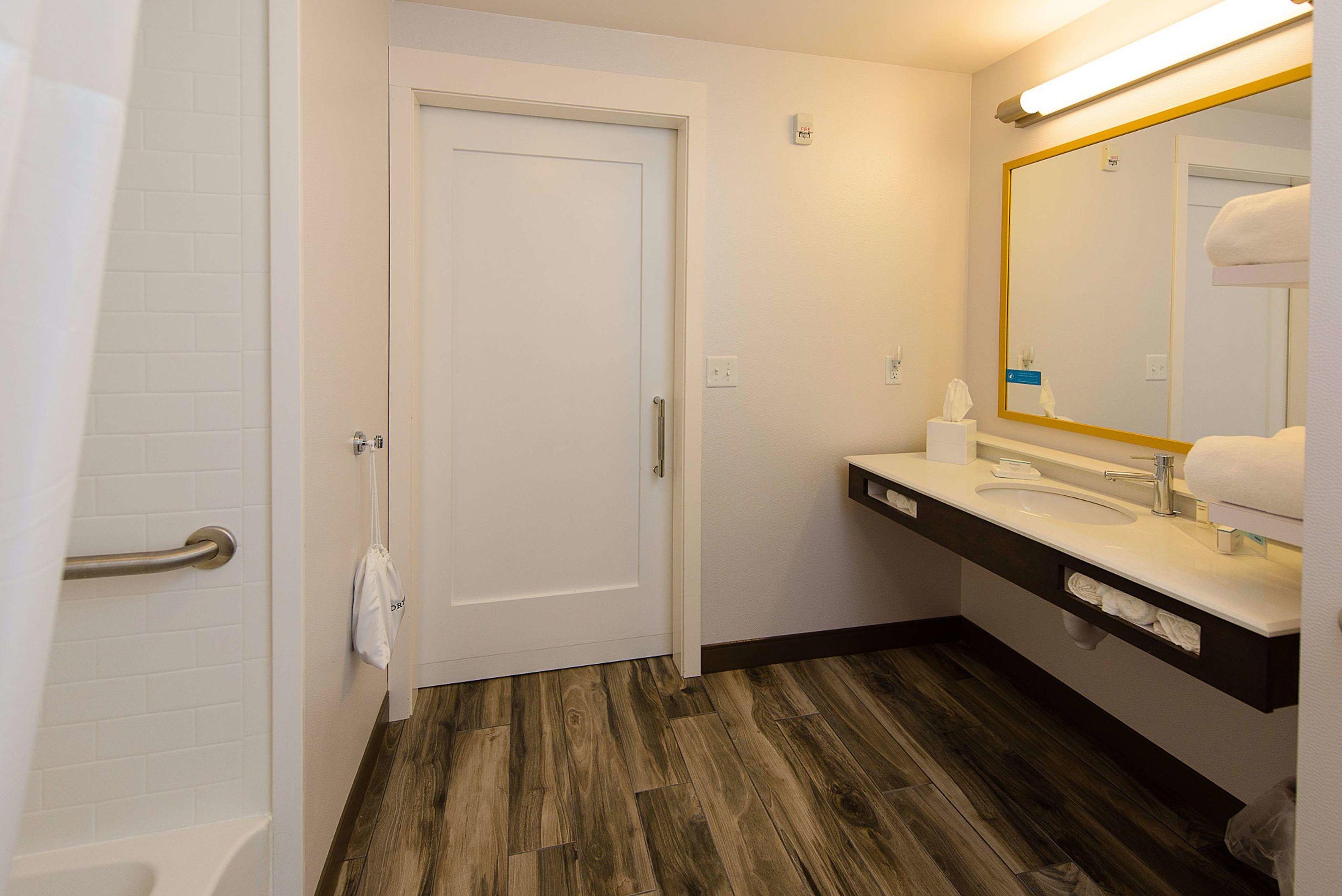 Hampton Inn Superior Duluth — photo 4