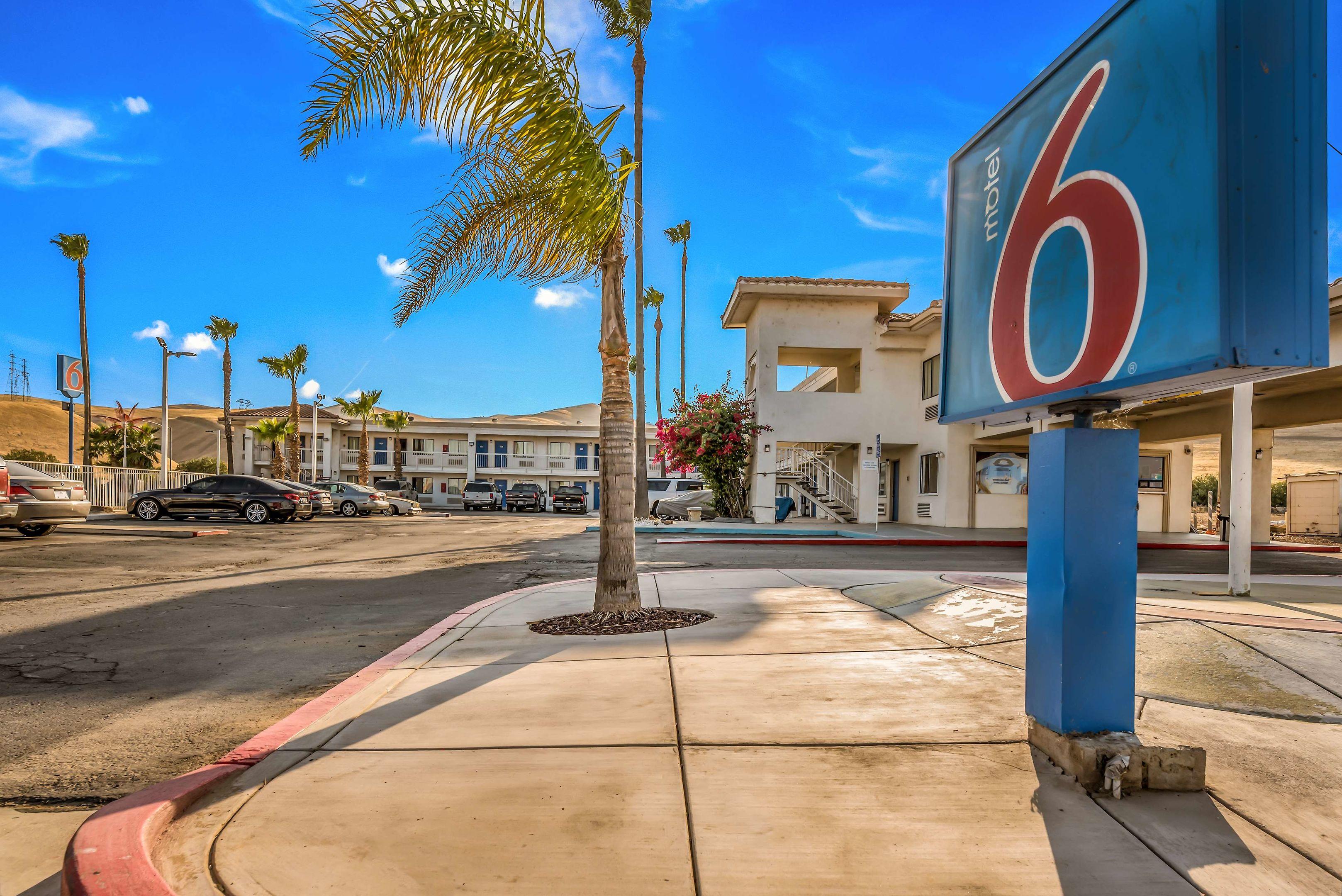 Motel 6 Westley CA