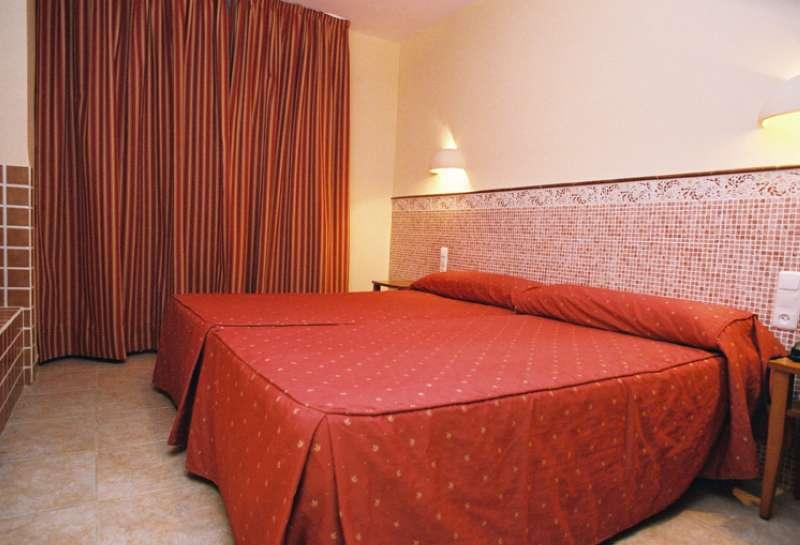 Apartahotel Arena Center — photo 4