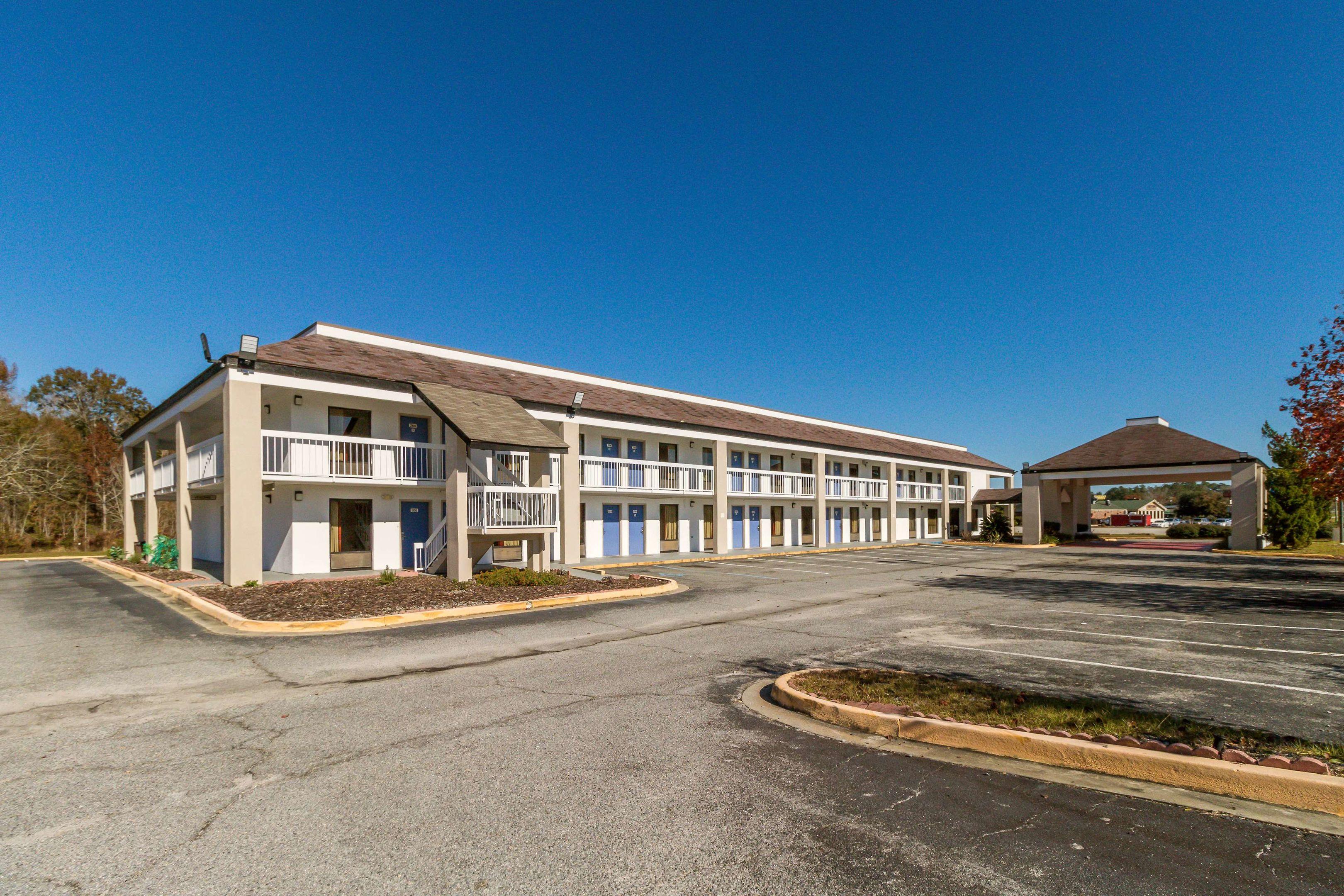 Motel 6 Holyoke MA — photo 5