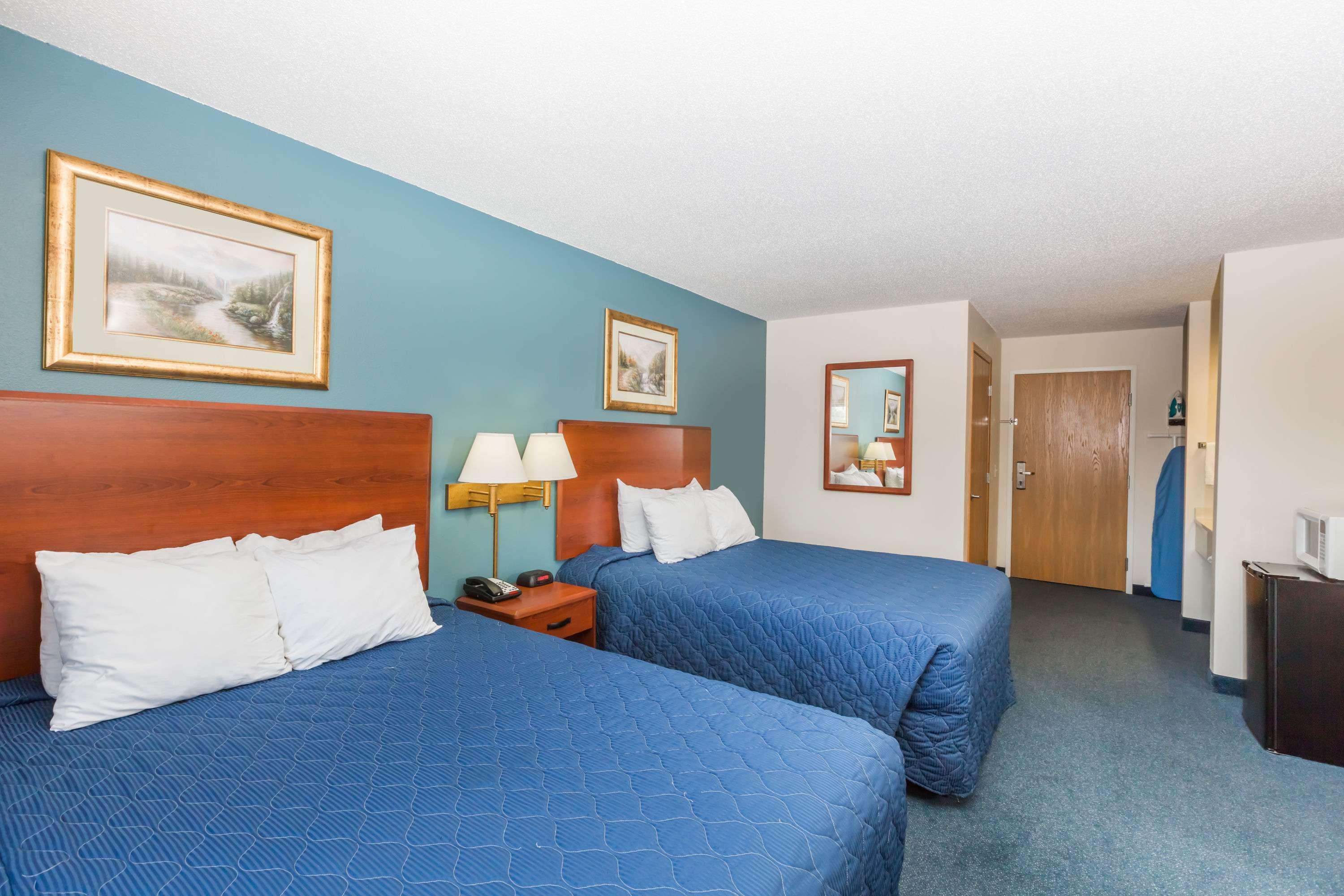 Days Inn Spencer — photo 5