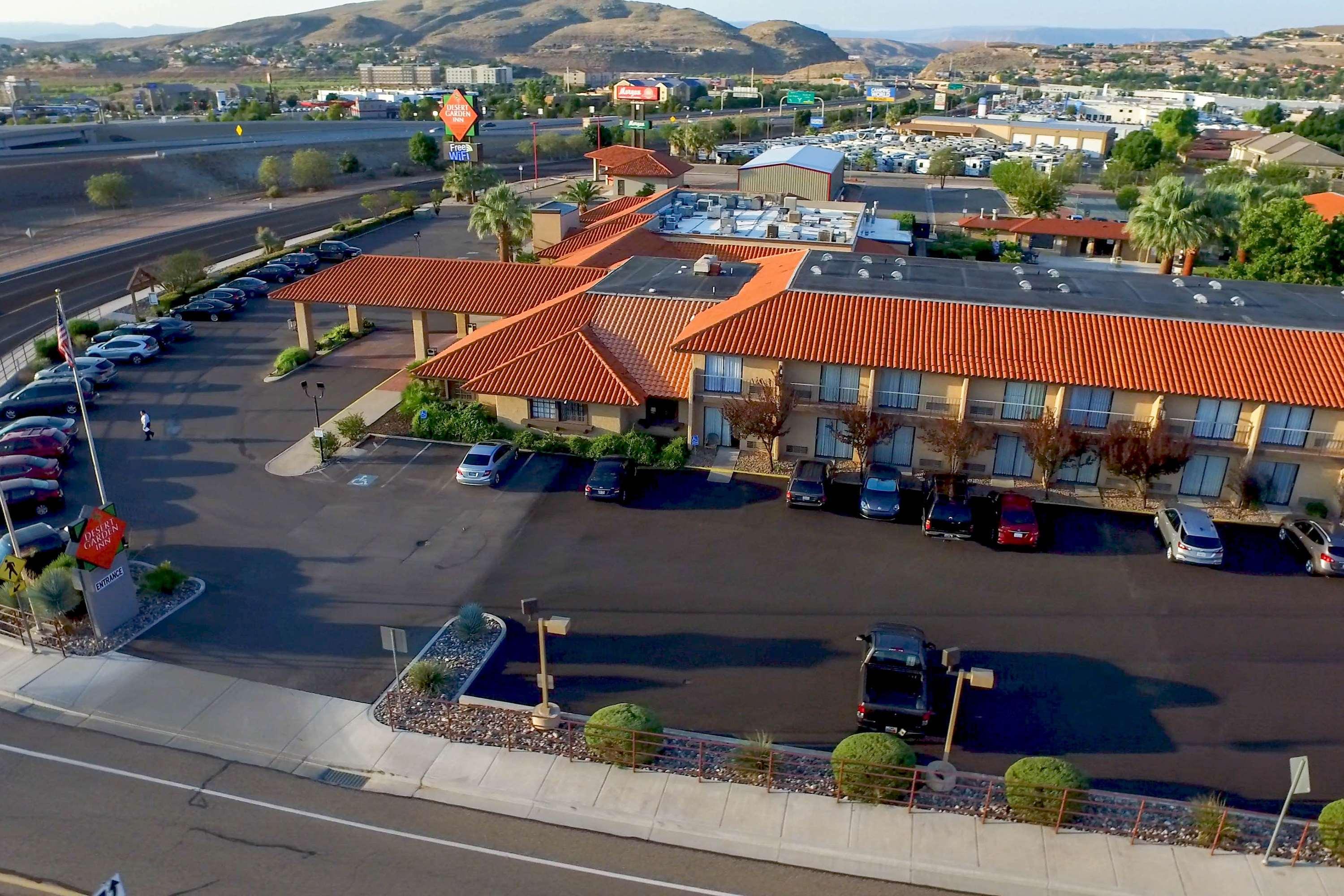 Desert Garden Inn, Trademark Collection by Wyndham — photo 5
