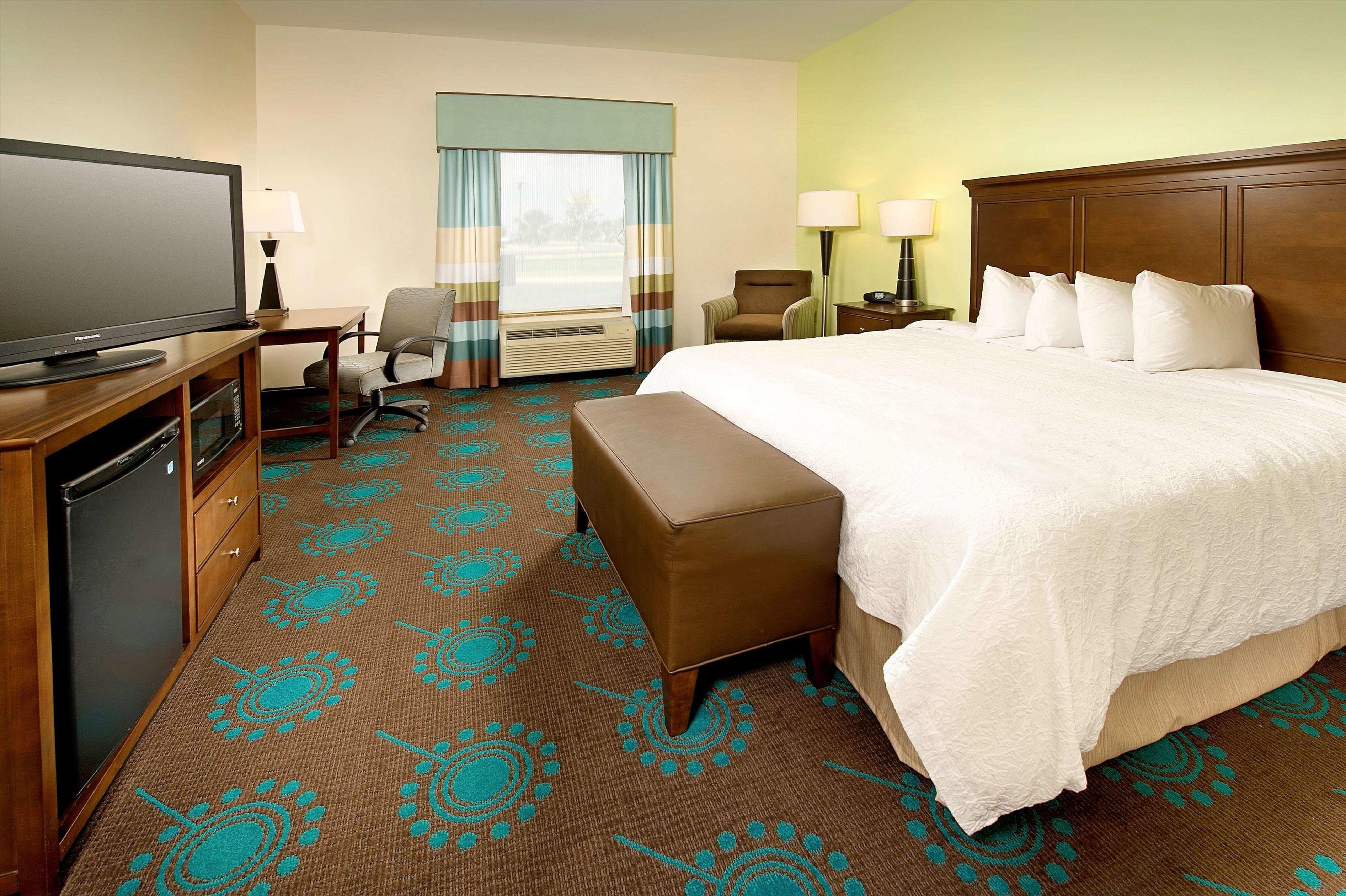 Hampton Inn Uvalde — photo 4