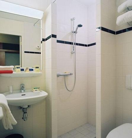 Bastion Hotel Groningen — photo 4