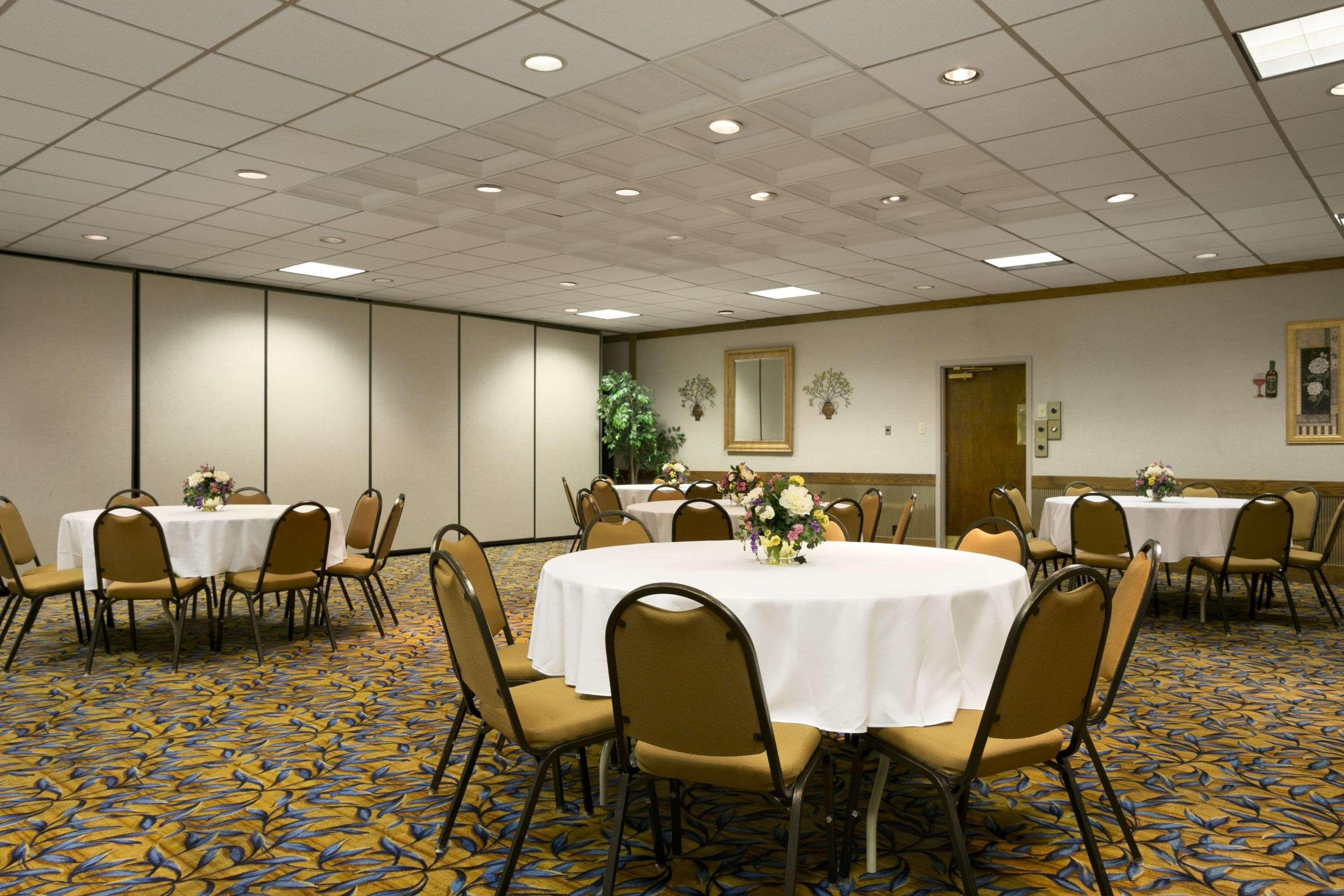 Days Inn Sidney — photo 5