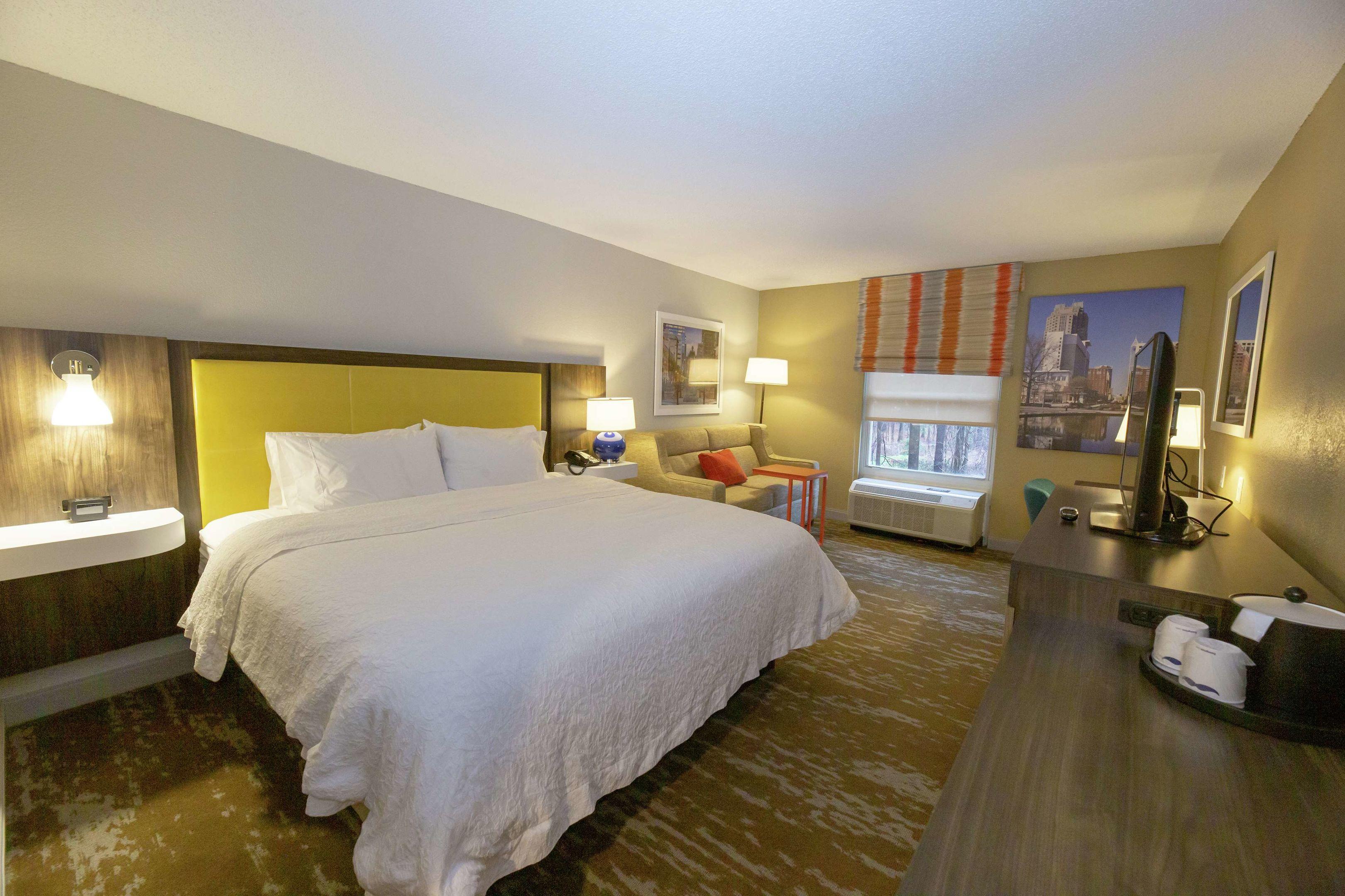 Hampton Inn & Suites Raleigh/Cary I 40 — photo 5