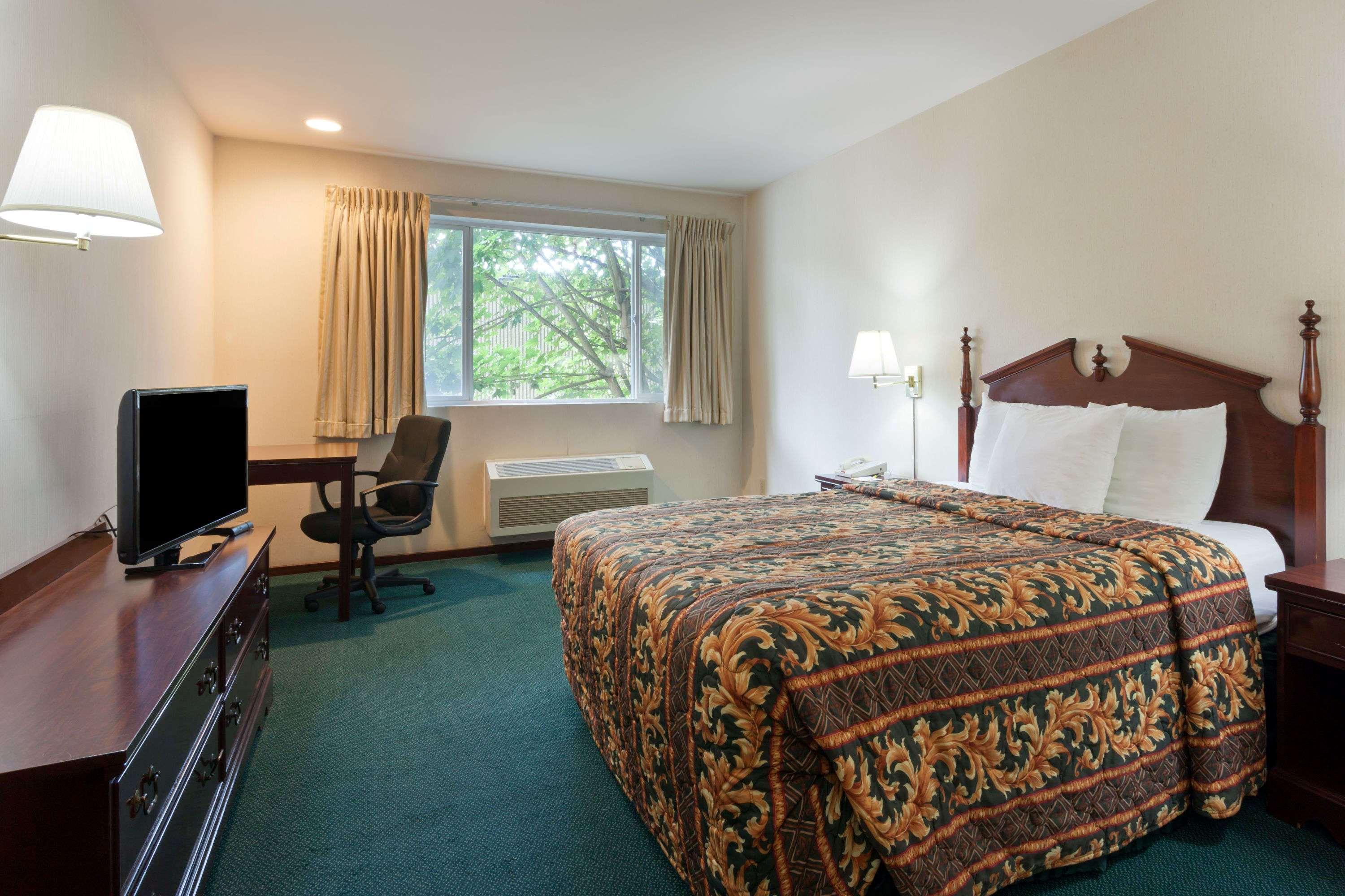 Days Inn Seatac Airport — photo 4