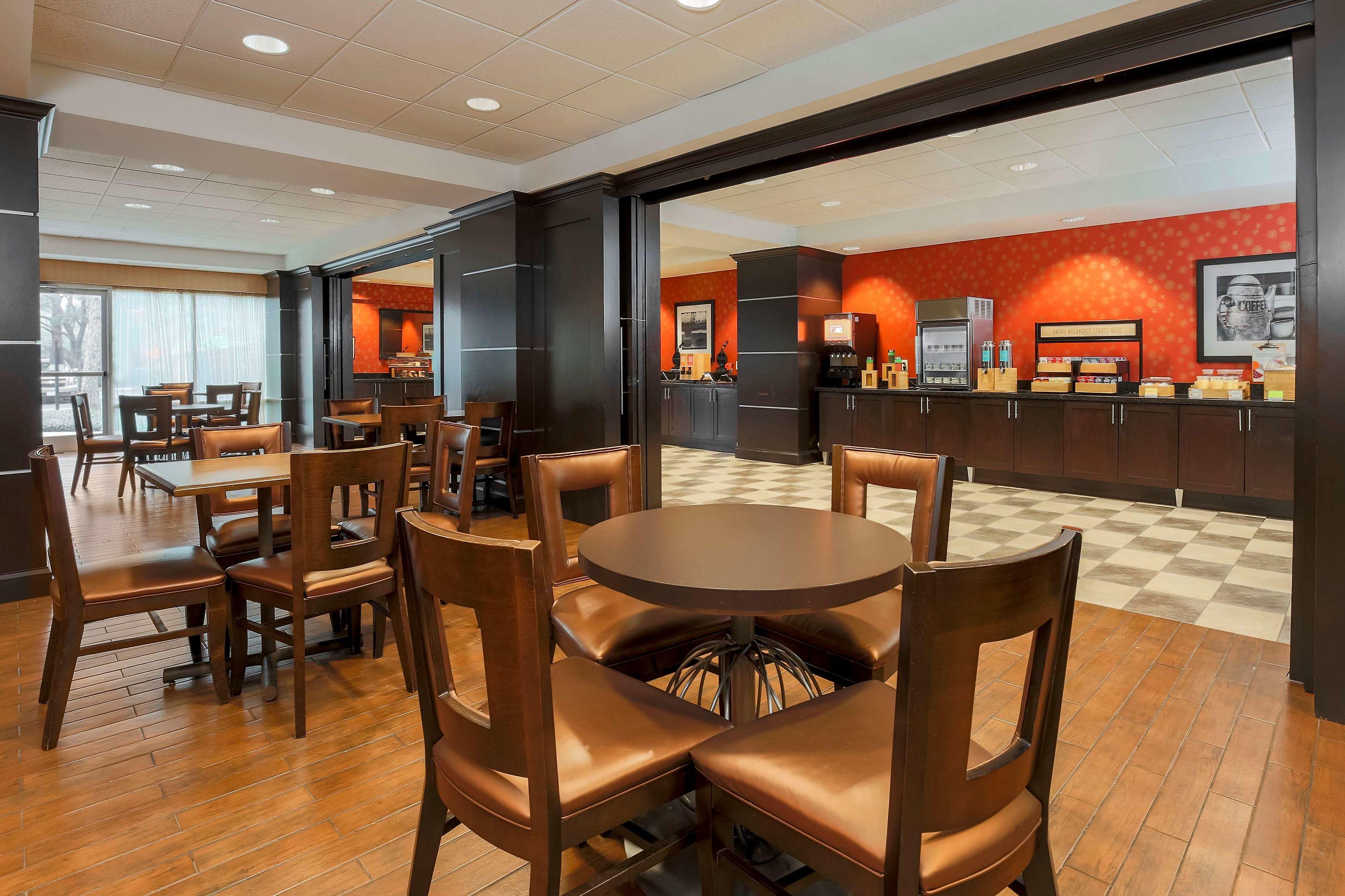 Hampton Inn Houston Near the Galleria — photo 5