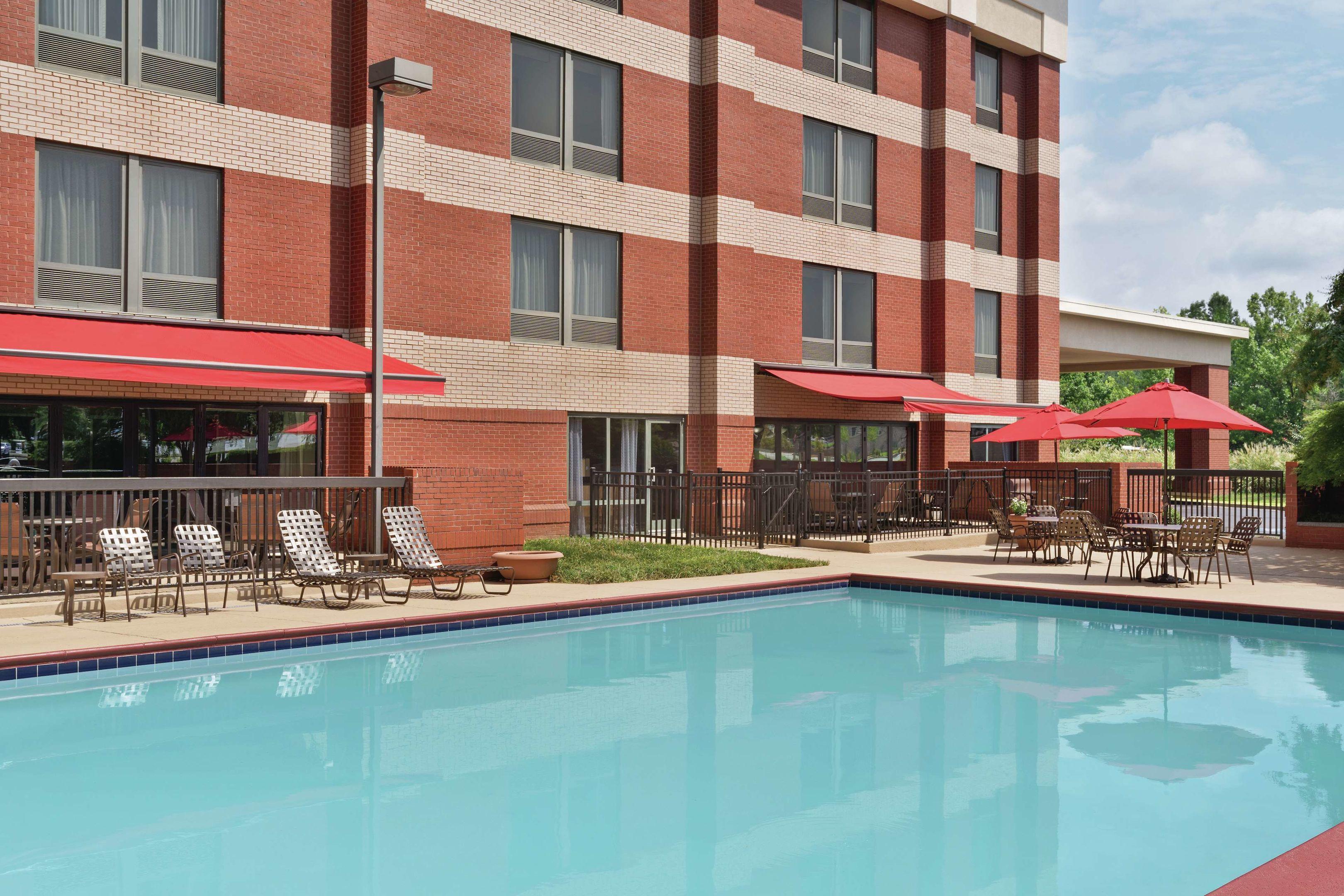 Hampton Inn Atlanta Stone Mountain — photo 3