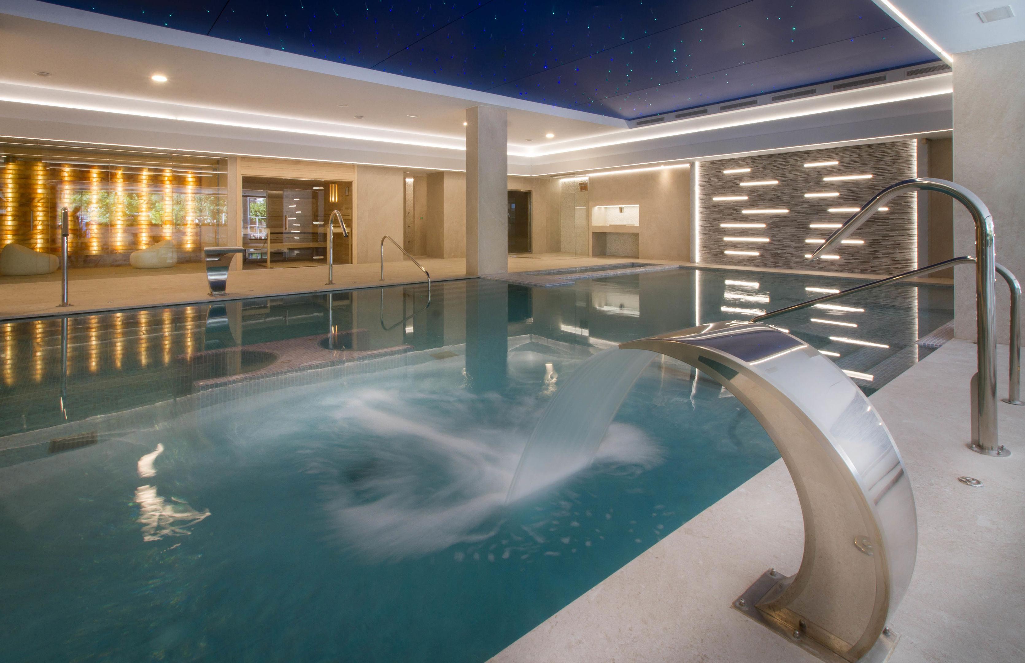 Suitopia Sol Y Mar Suites Hotel — photo 5