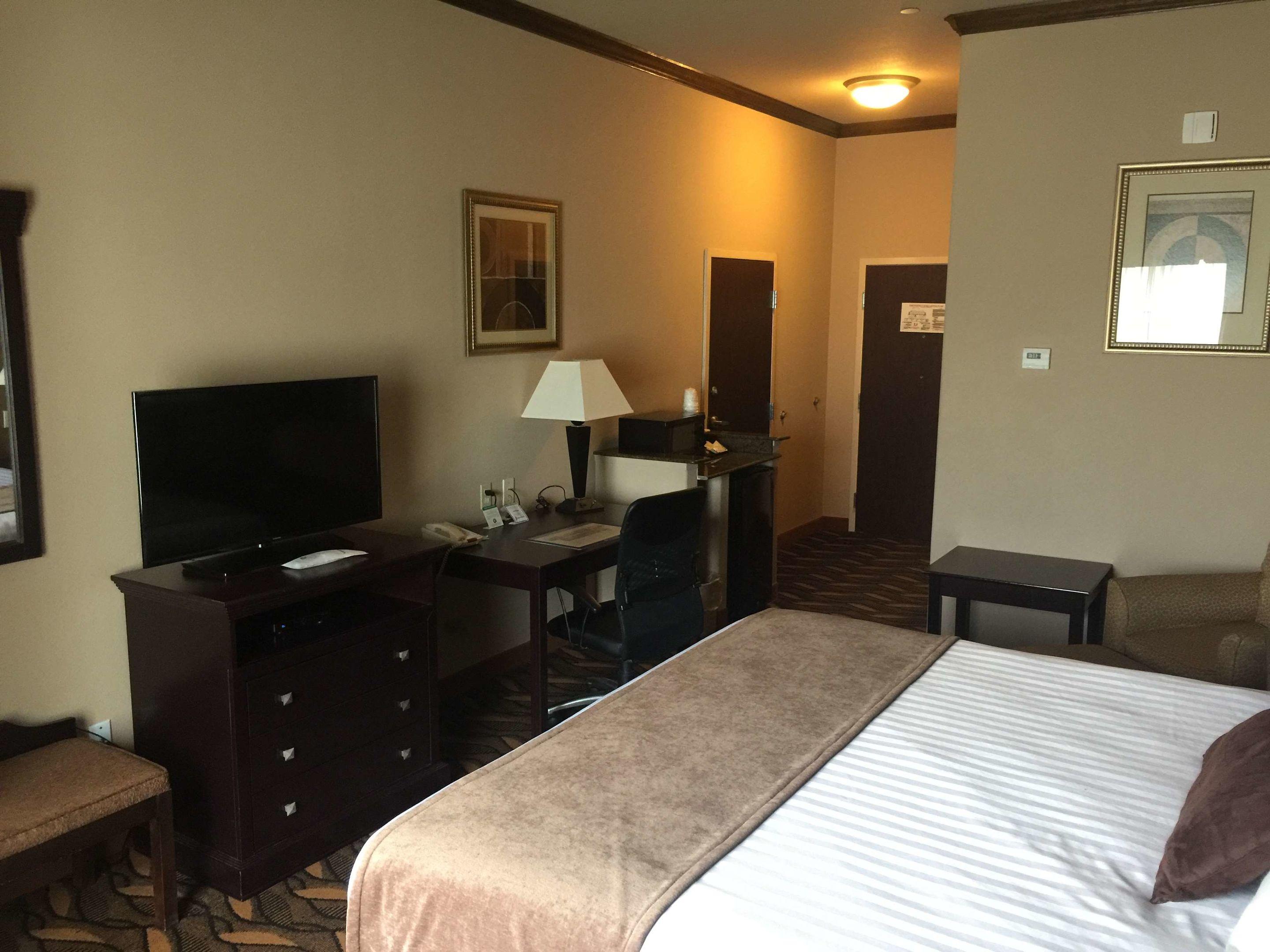 Best Western Red River Inn & Suites — photo 4