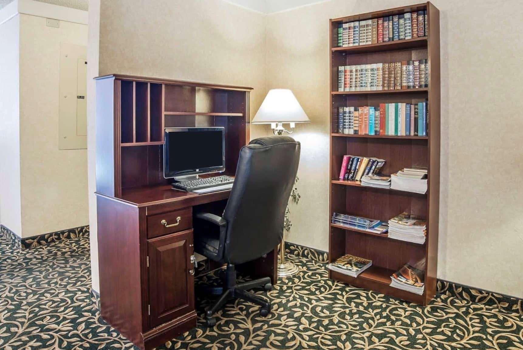 Travelodge by Wyndham Great Falls — photo 3