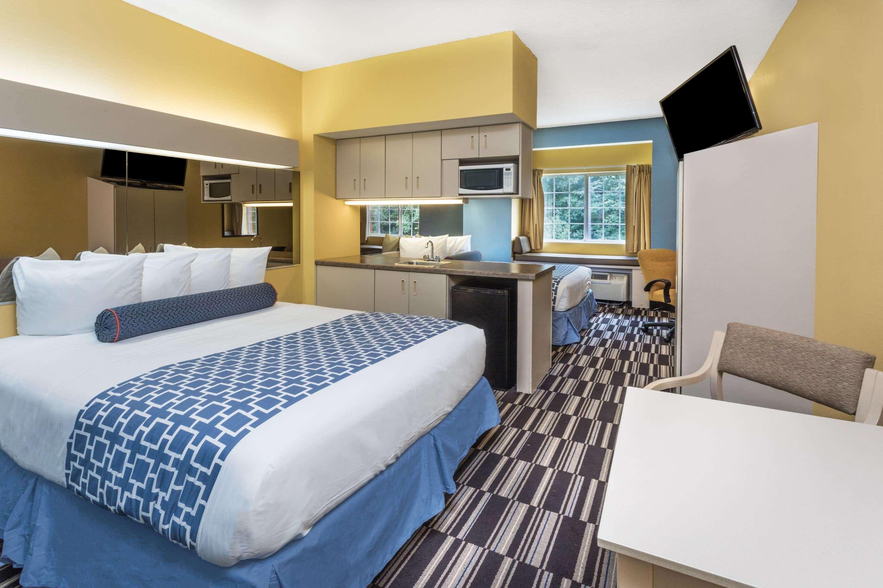 Microtel Inn & Suites by Wyndham Stockbridge/Atlanta South — photo 5