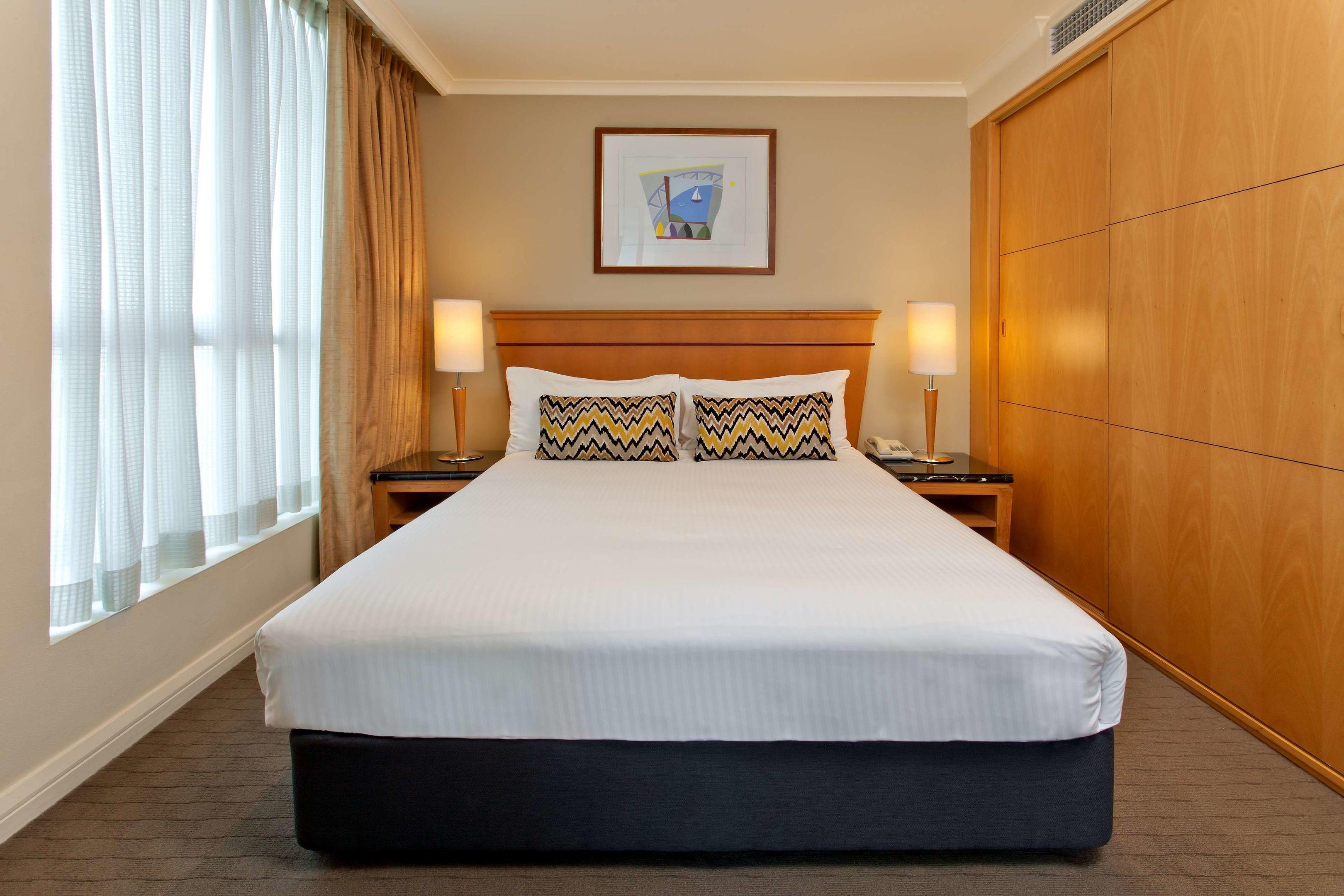 Radisson Hotel & Suites Sydney — photo 3
