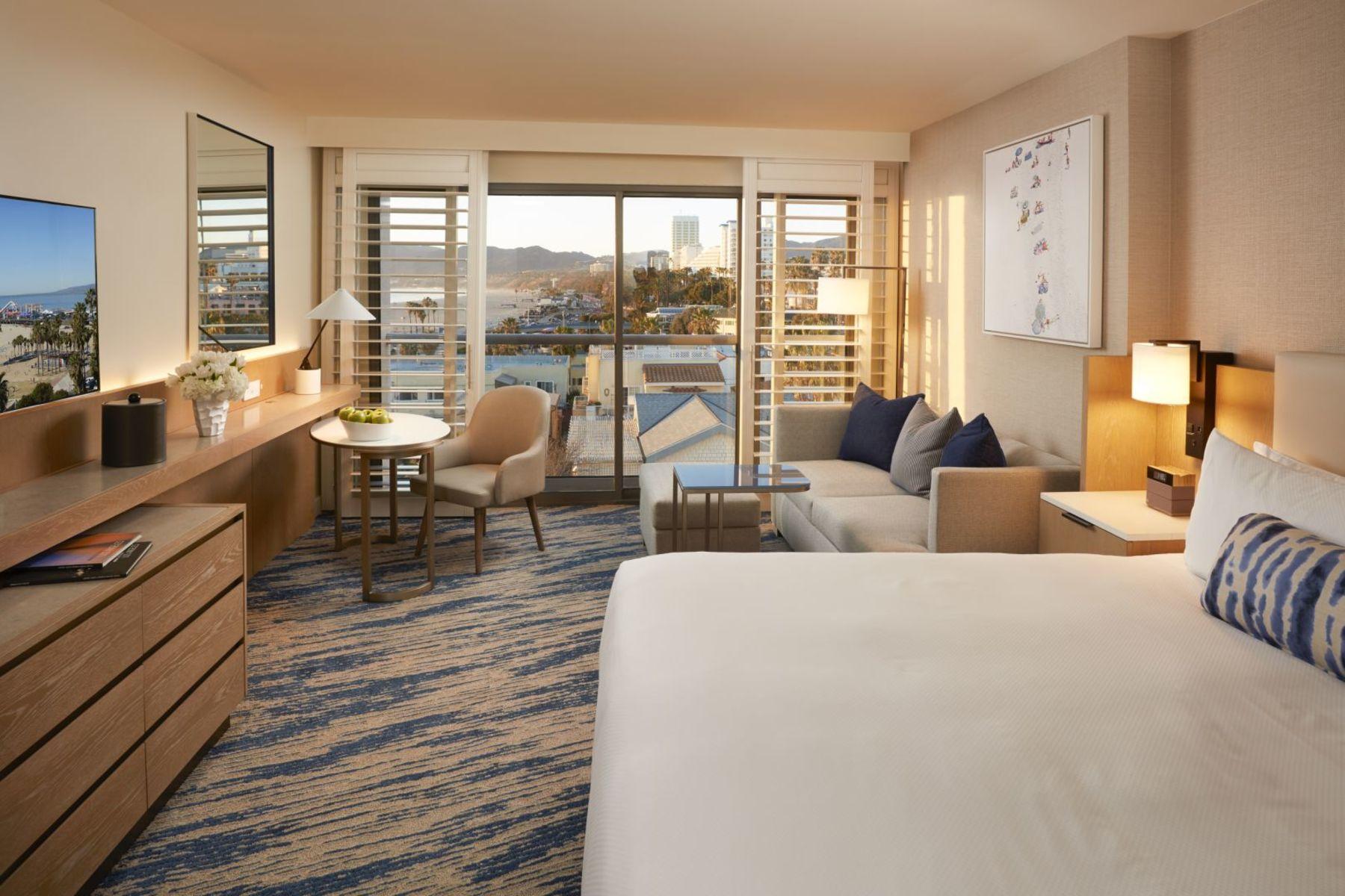Loews Santa Monica Beach Hotel — photo 4