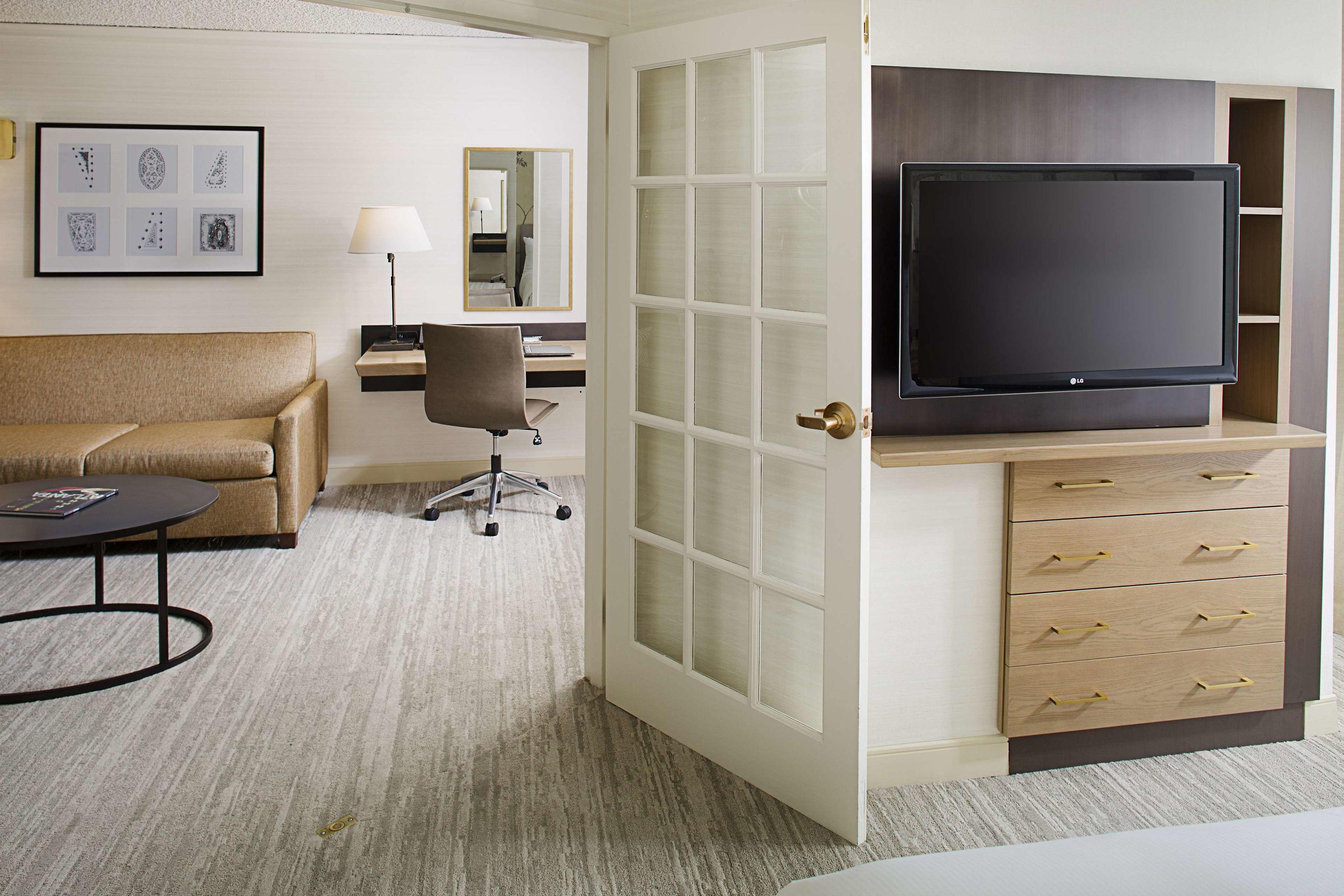Hilton Suites Atlanta Perimeter — photo 5