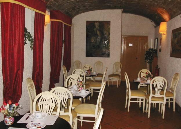 Aurelius Art Gallery Rome — photo 4