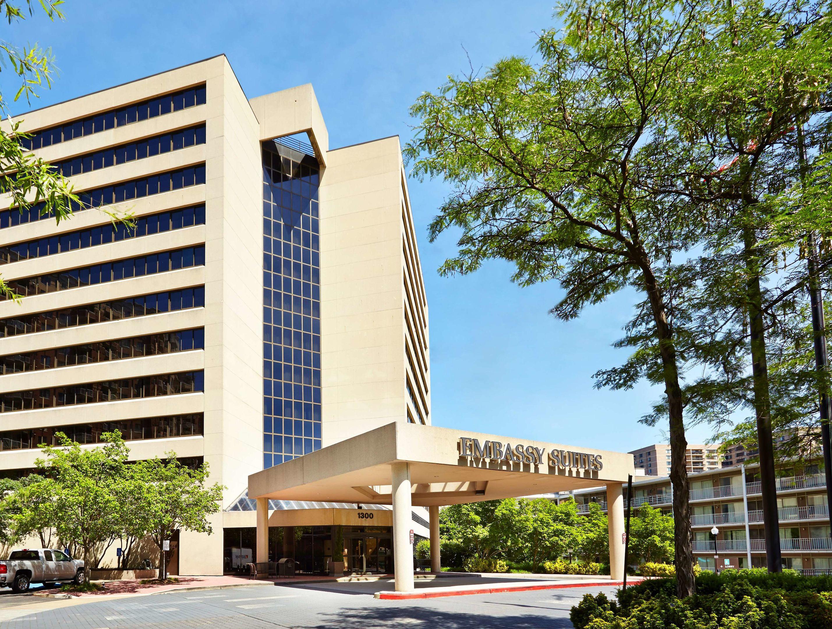 Embassy Suites Crystal City National Airport — photo 4