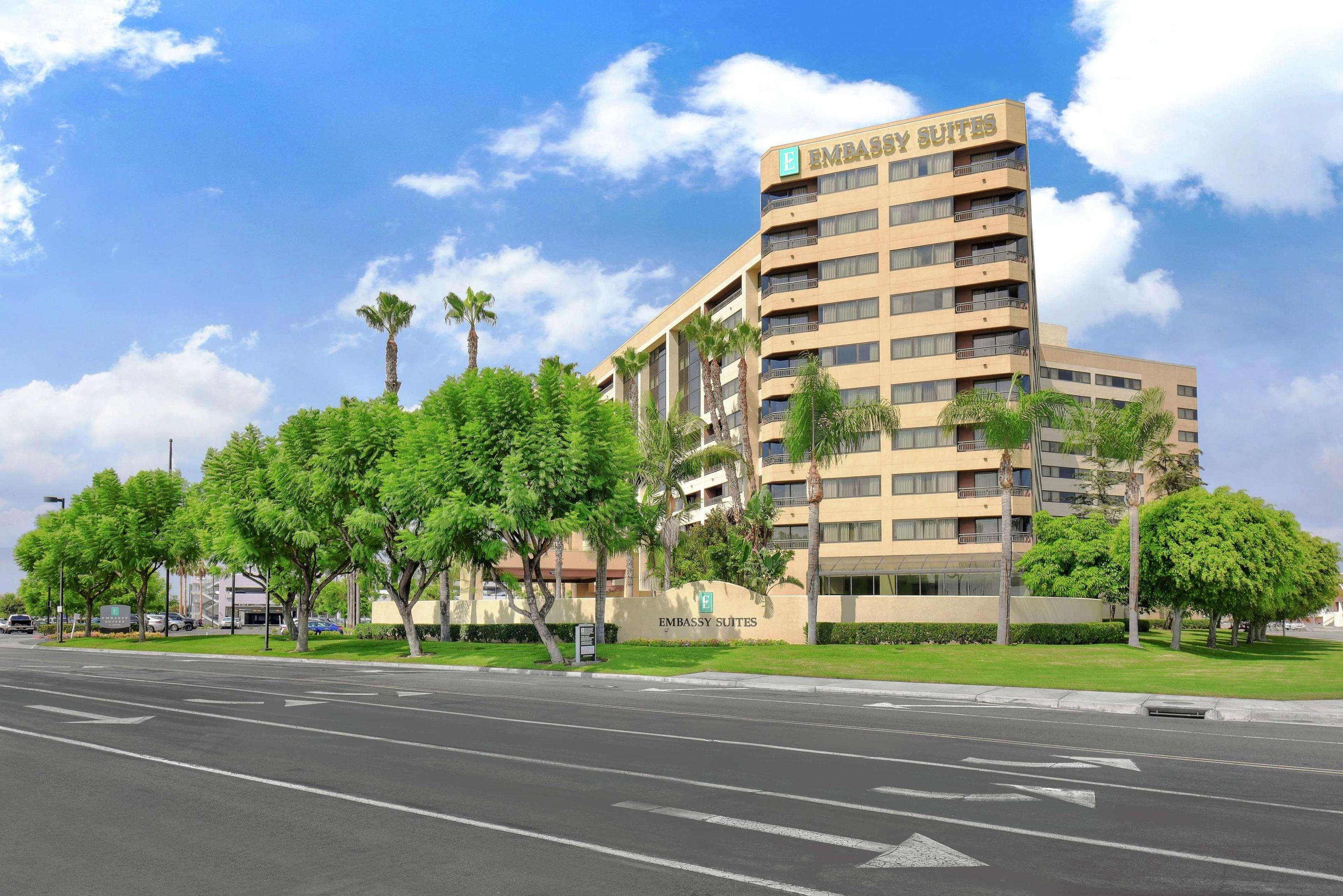 Embassy Suites Anaheim/Orange — photo 3
