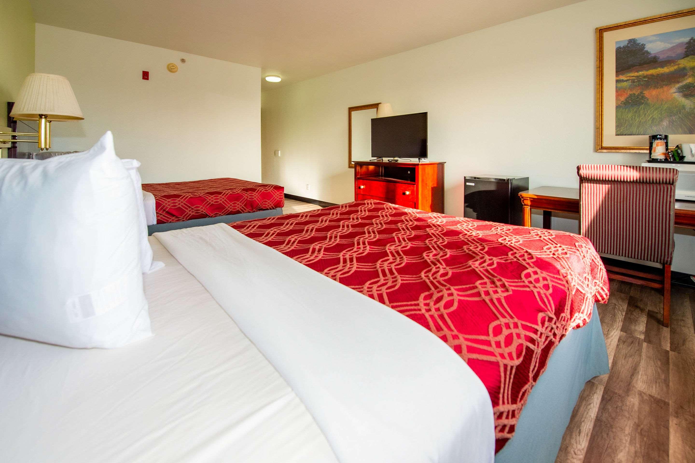 Rodeway Inn — photo 4