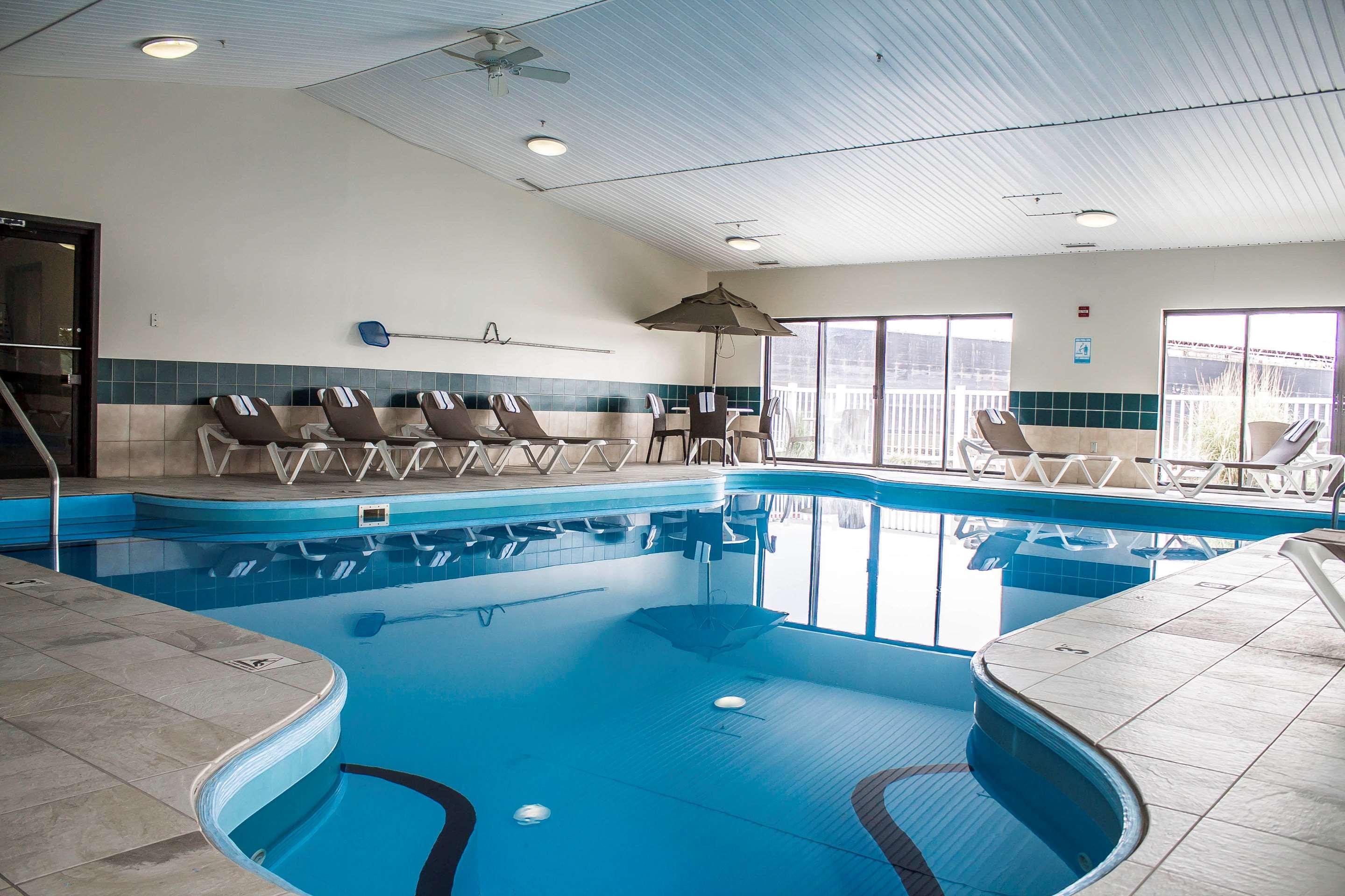 Comfort Inn River's Edge — photo 5