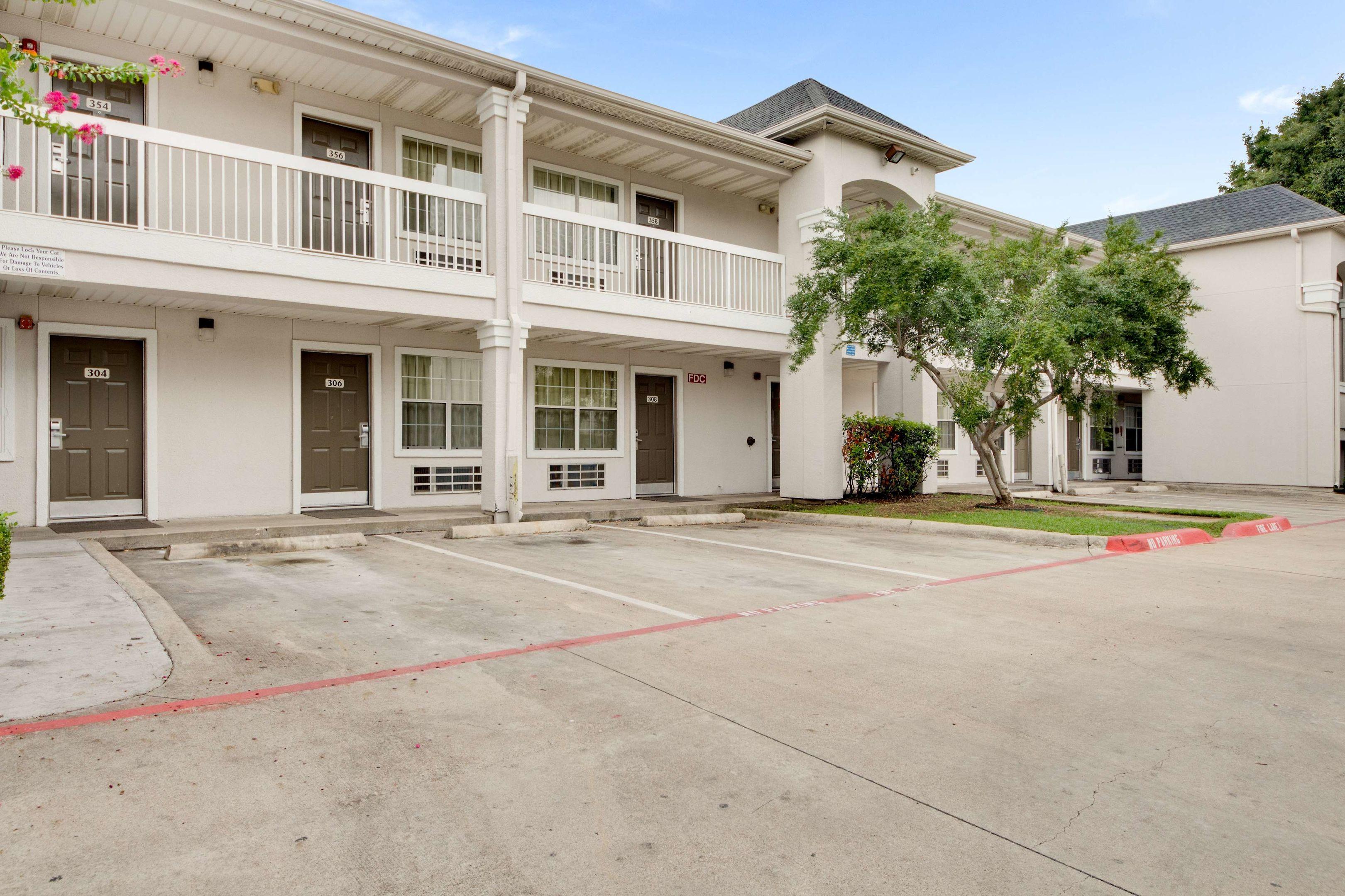 Studio 6 Ft. Worth - North Richland Hills — photo 5