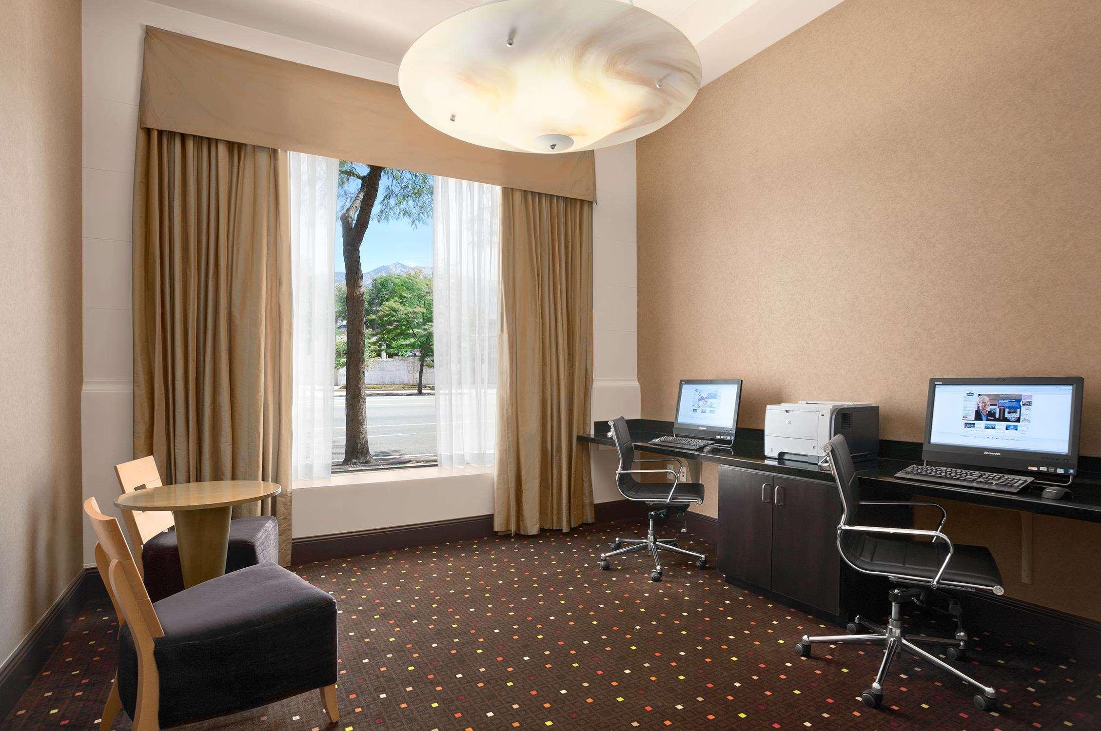 Hampton Inn and Suites Ogden — photo 5