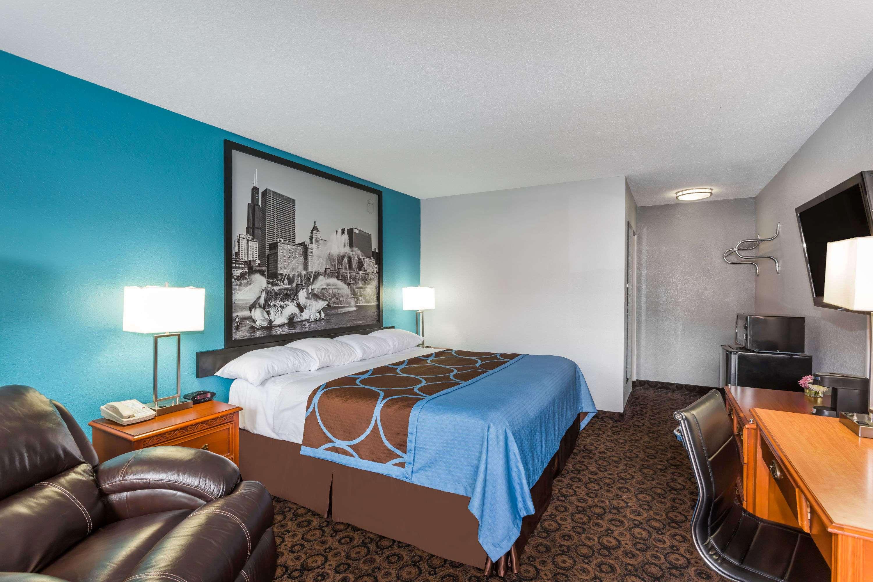 Super 8 by Wyndham Belleville St. Louis Area — photo 3