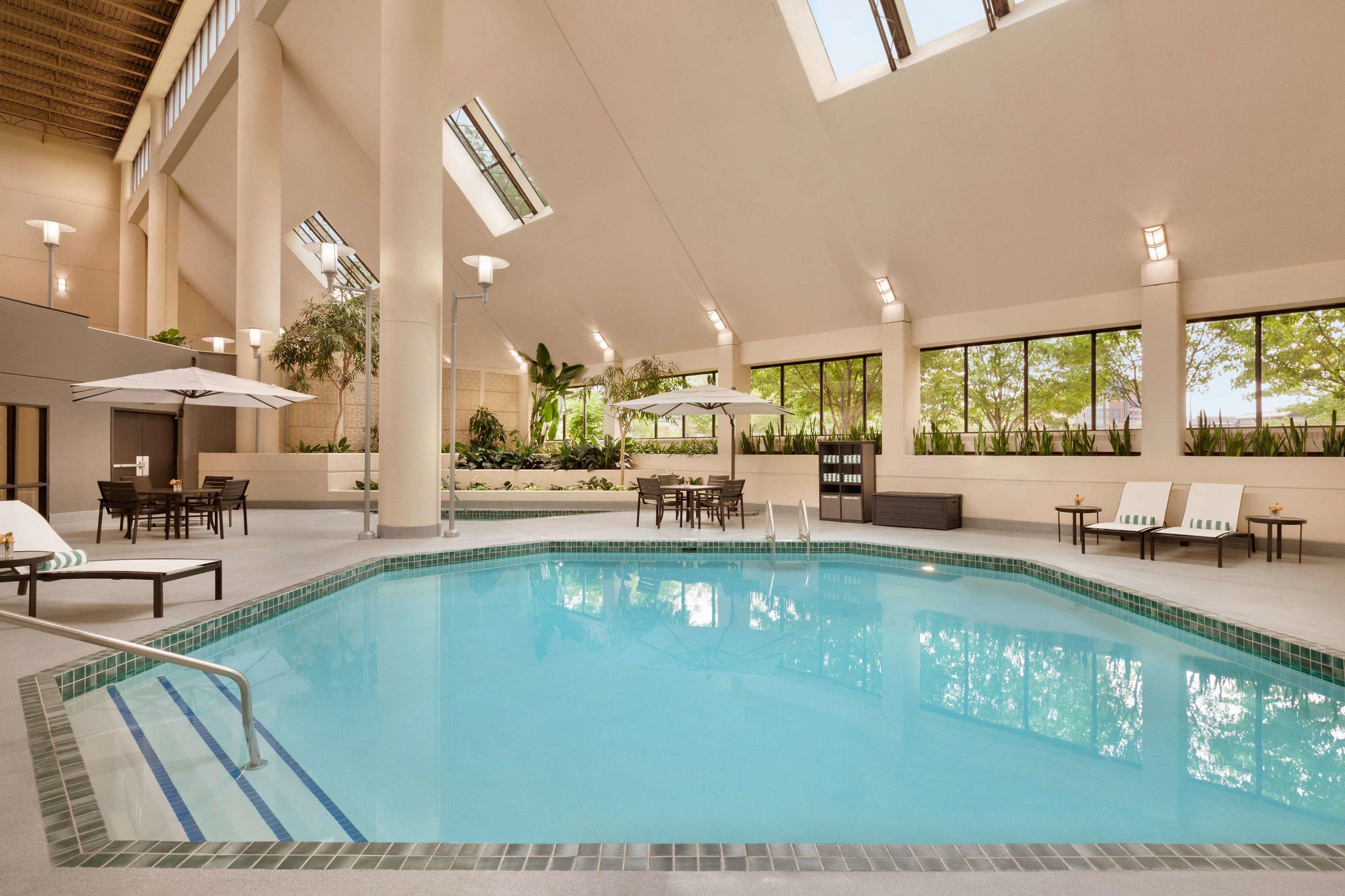 DoubleTree by Hilton Hotel Minneapolis - Park Place — photo 4