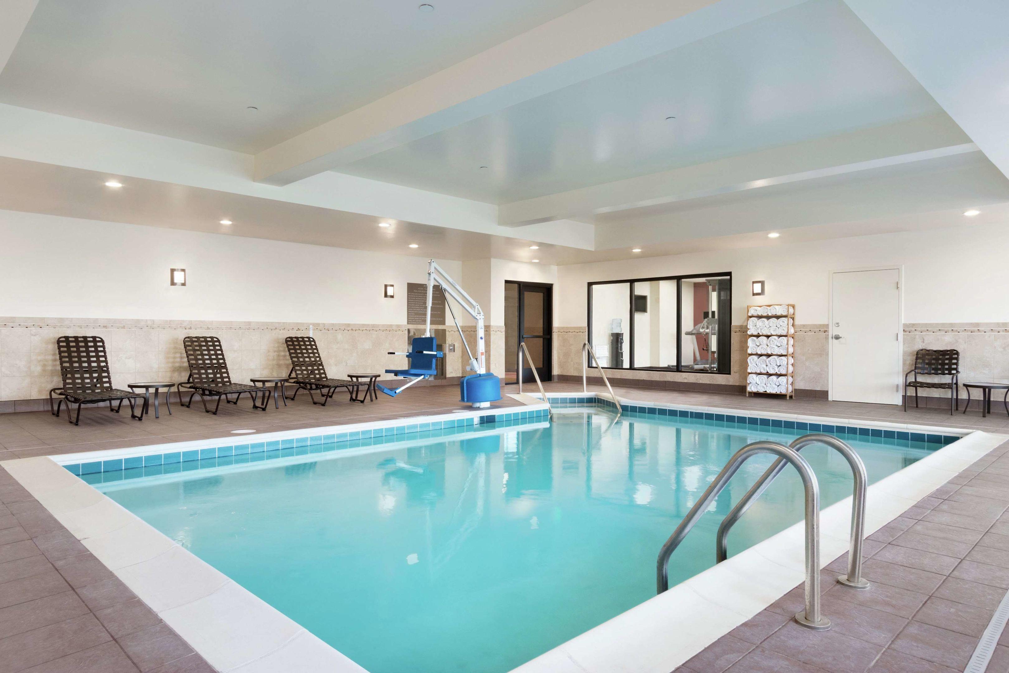 Hilton Garden Inn Medford — photo 4