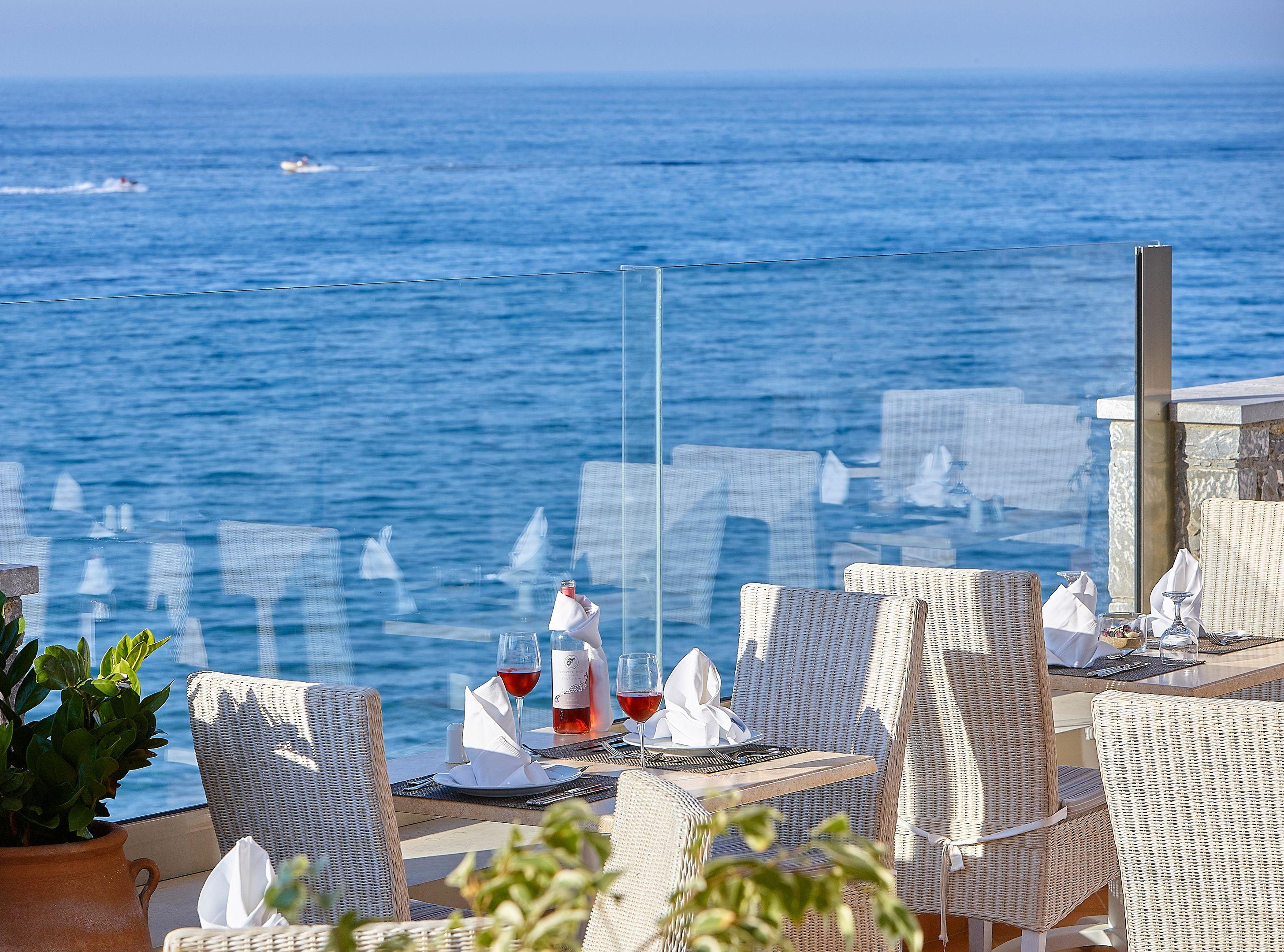 Alexander Beach Hotel & Village Resort — photo 4