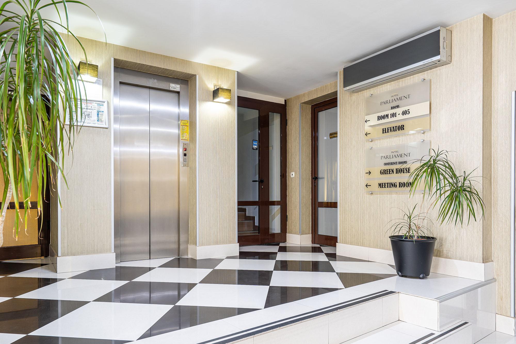 Hotel Parliament — photo 4
