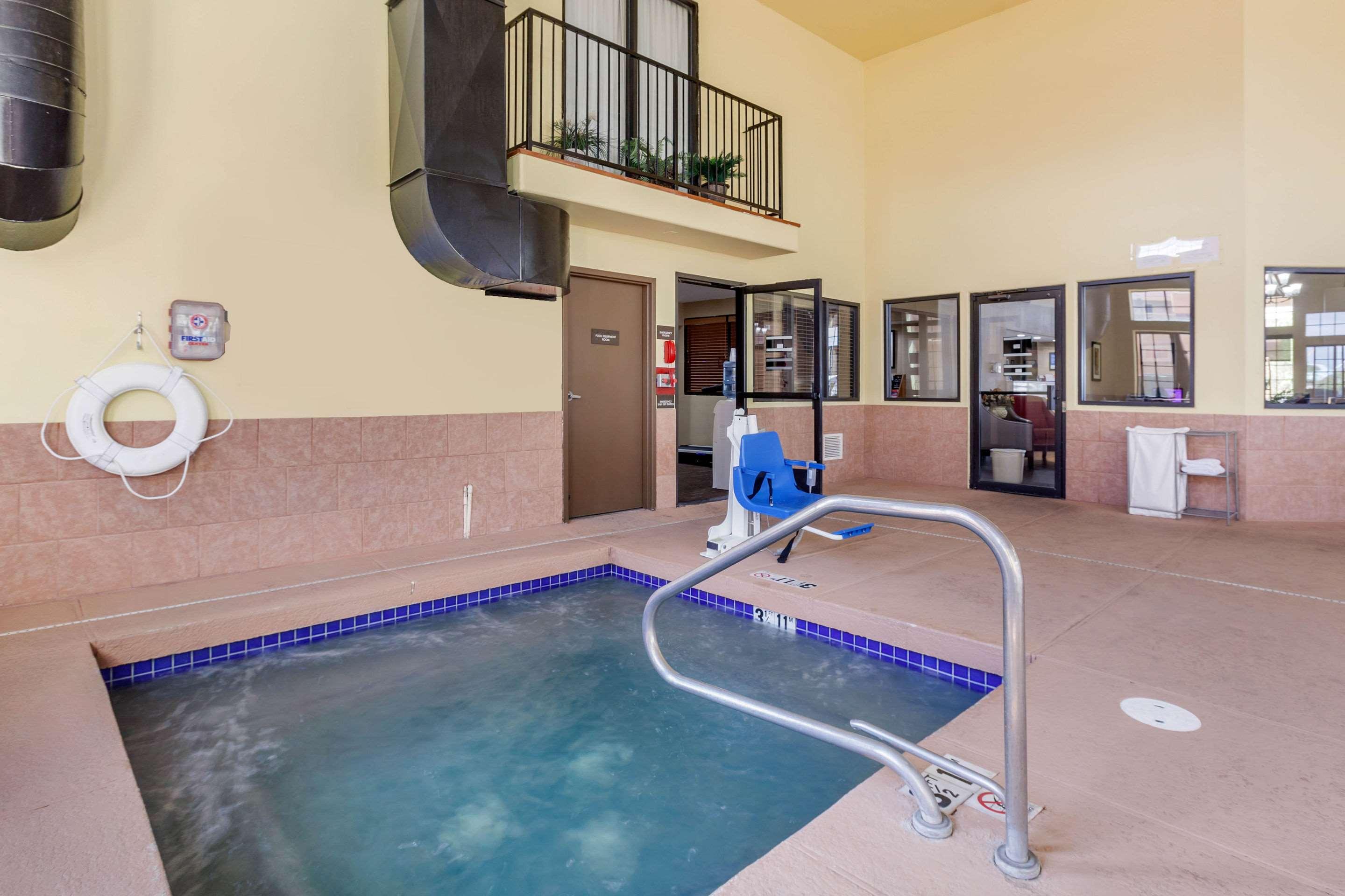 Comfort Inn Santa Fe — photo 3