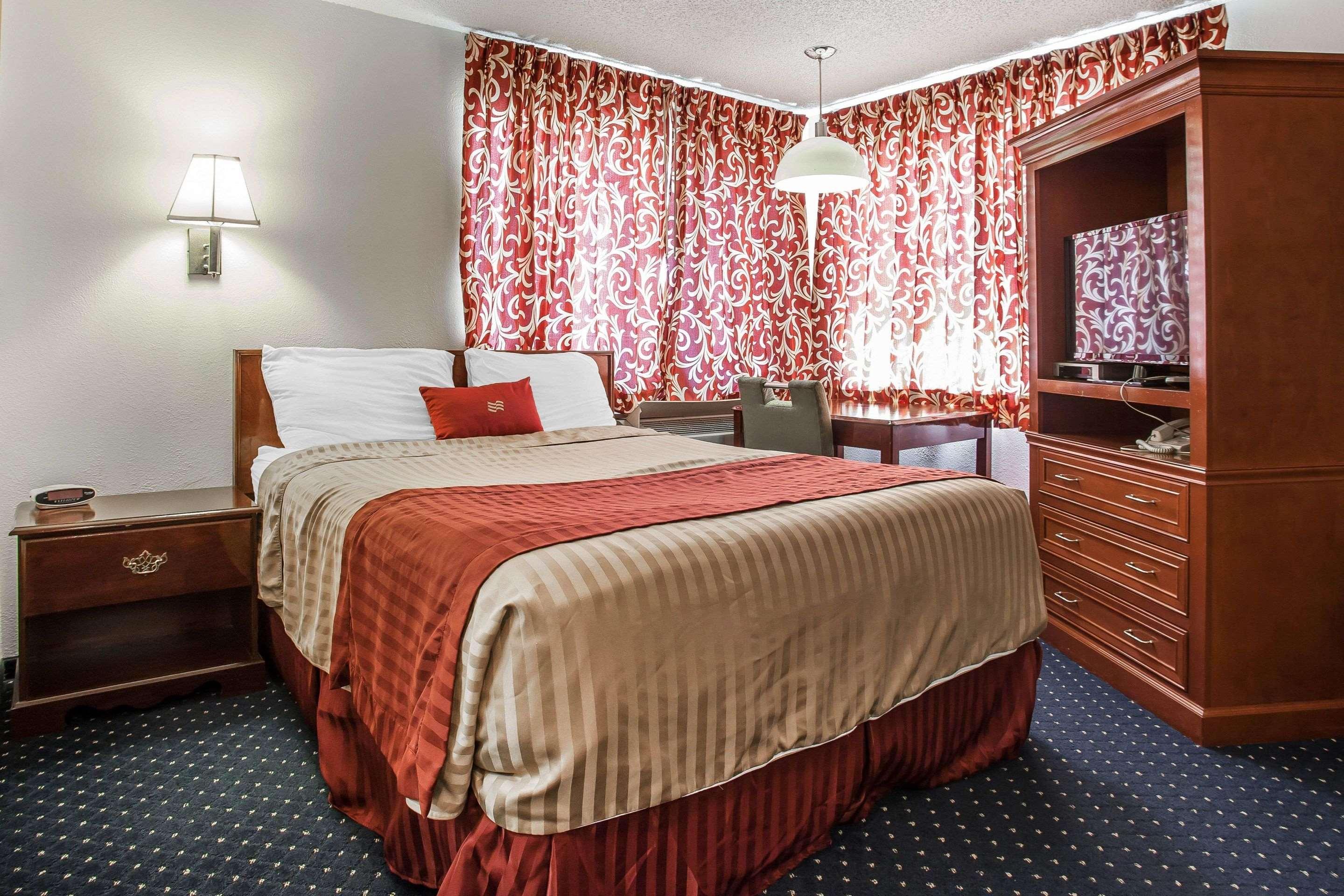 Econo Lodge Seatac Airport North — photo 5