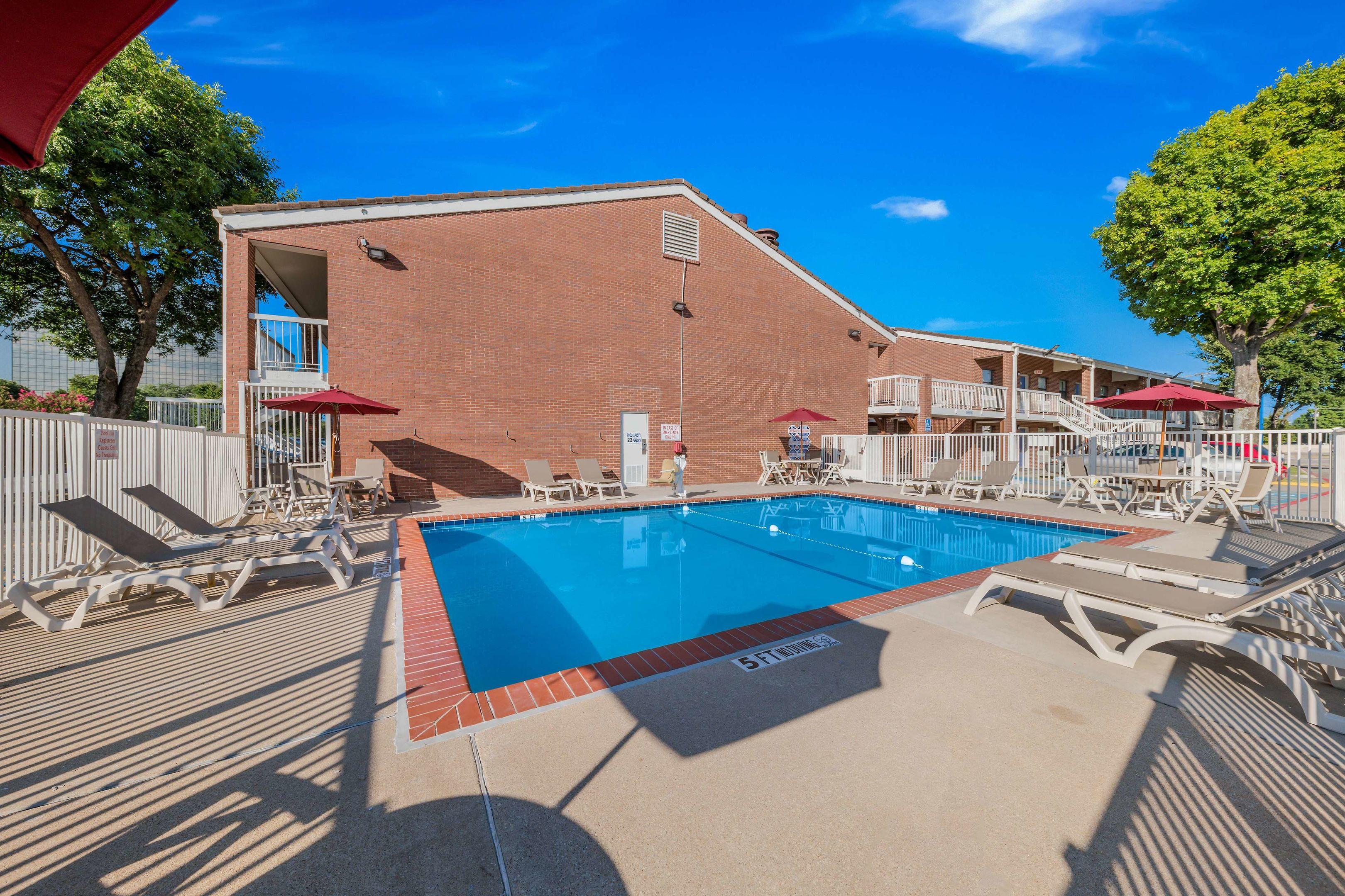 Motel 6 Dallas - Plano Northeast — photo 5
