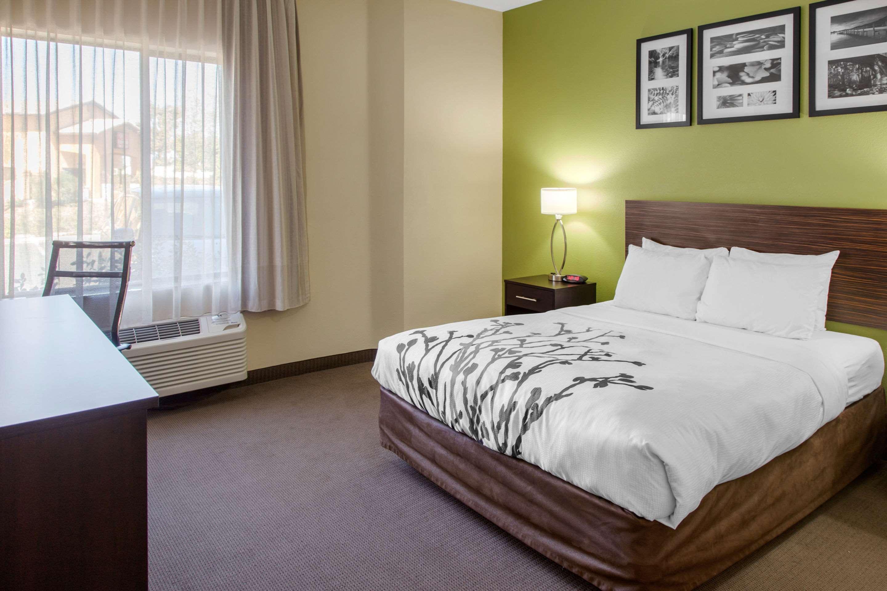 Sleep Inn & Suites — photo 5