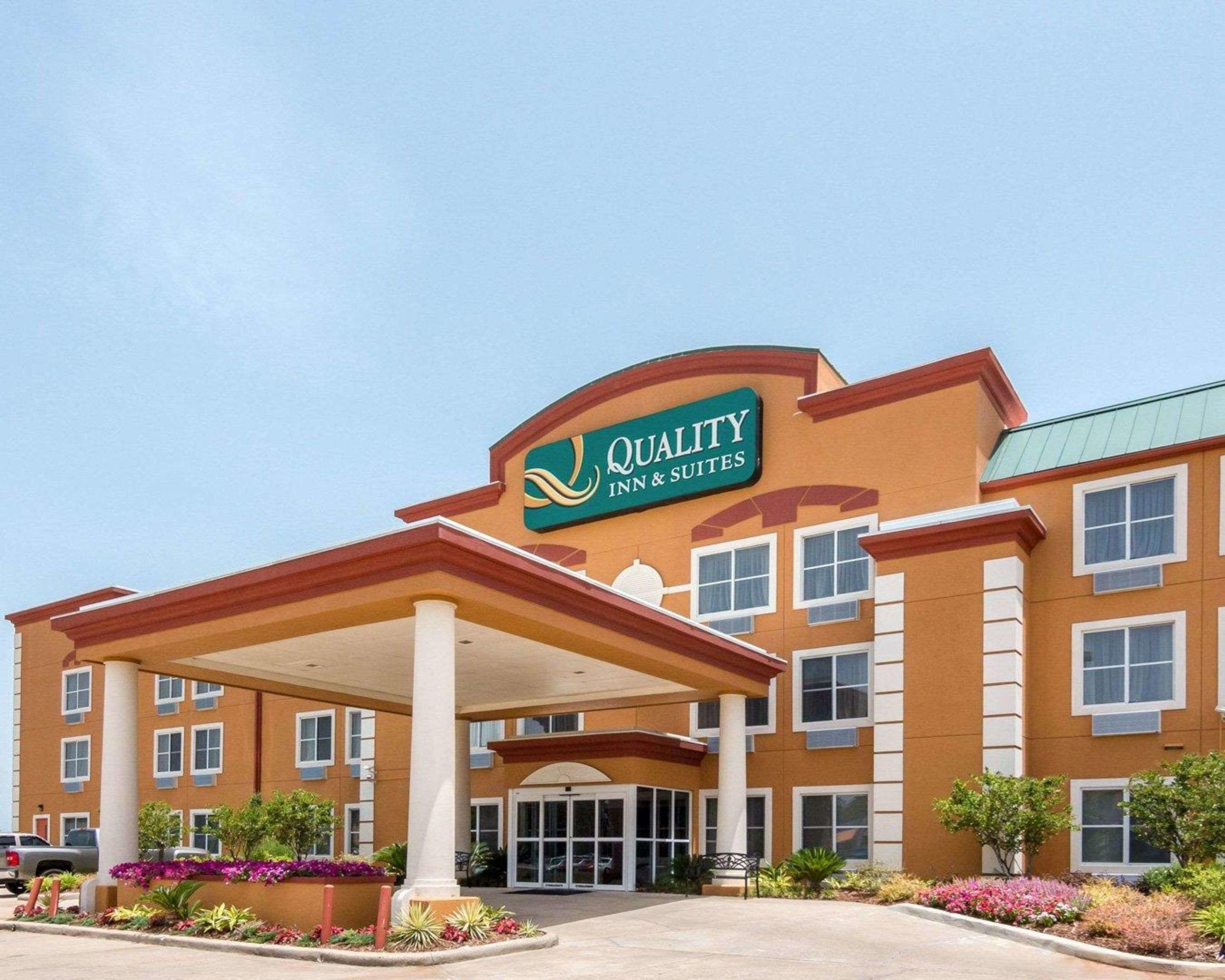 Quality Inn & Suites — photo 3