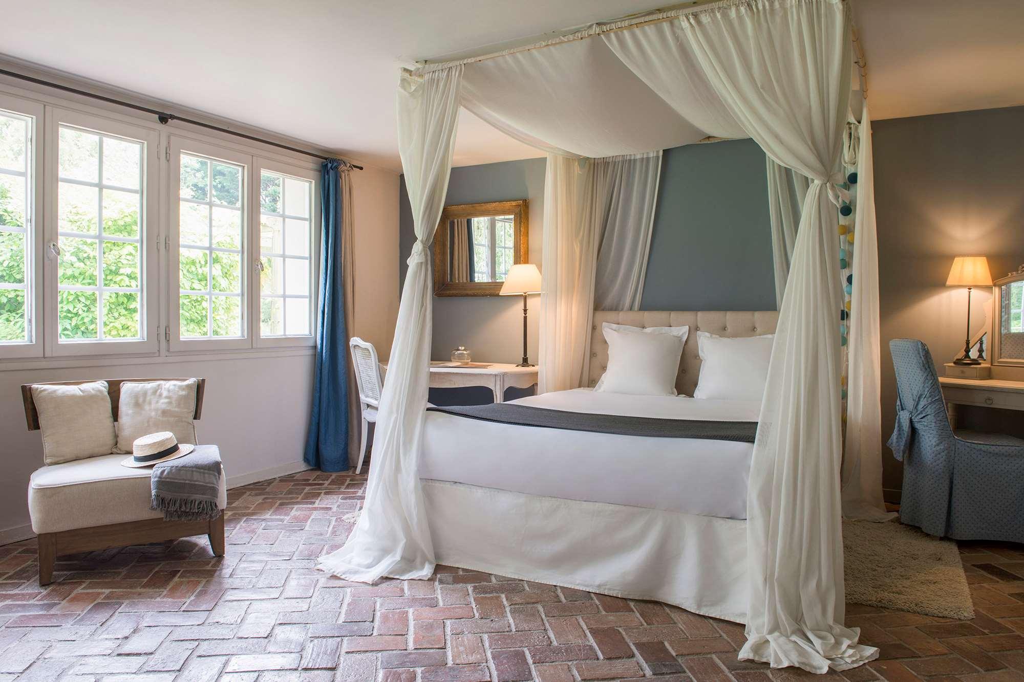 Hotel The Originals Domaine De Bellevue — photo 4