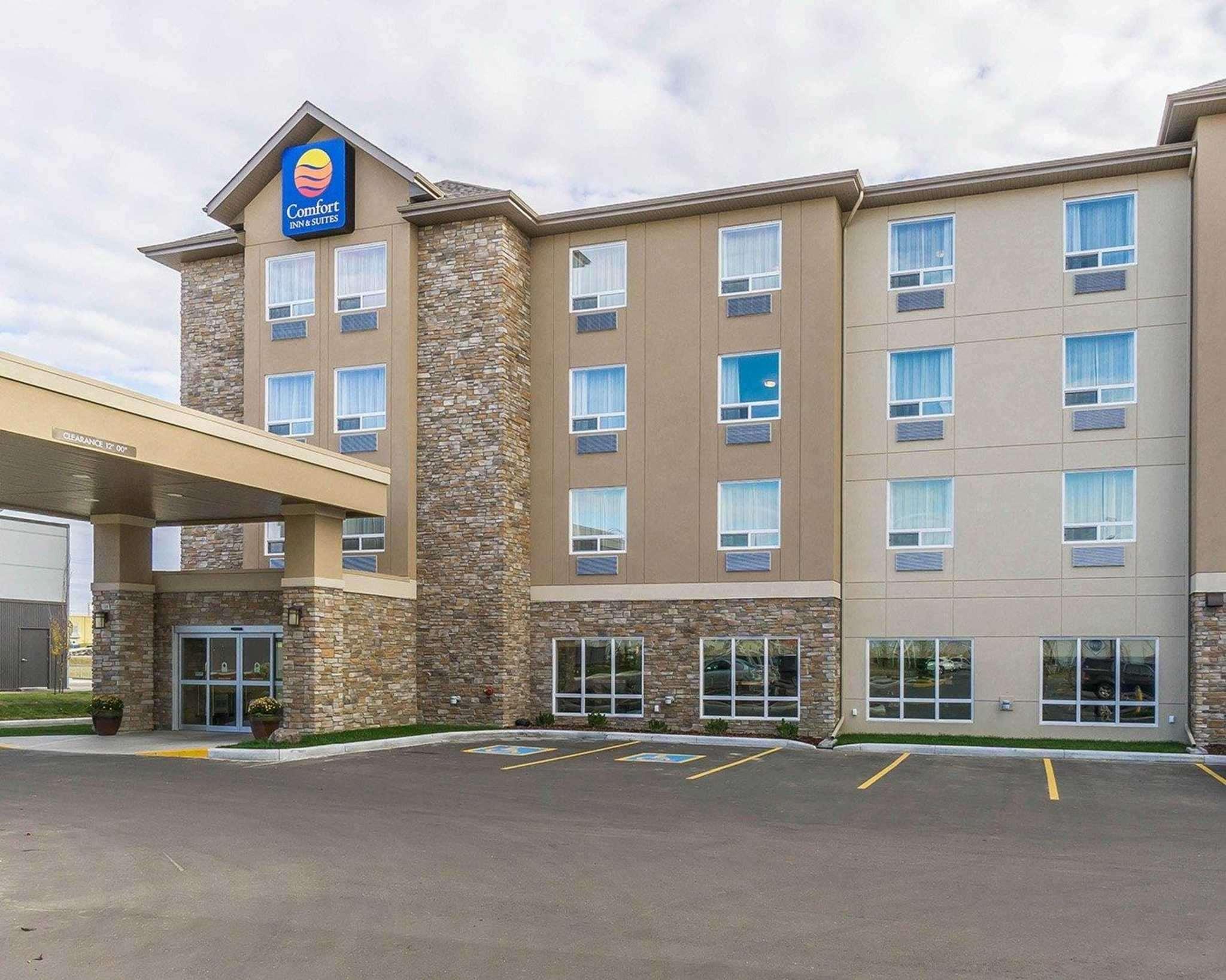 Comfort Inn & Suites Edmonton International Airport — photo 3