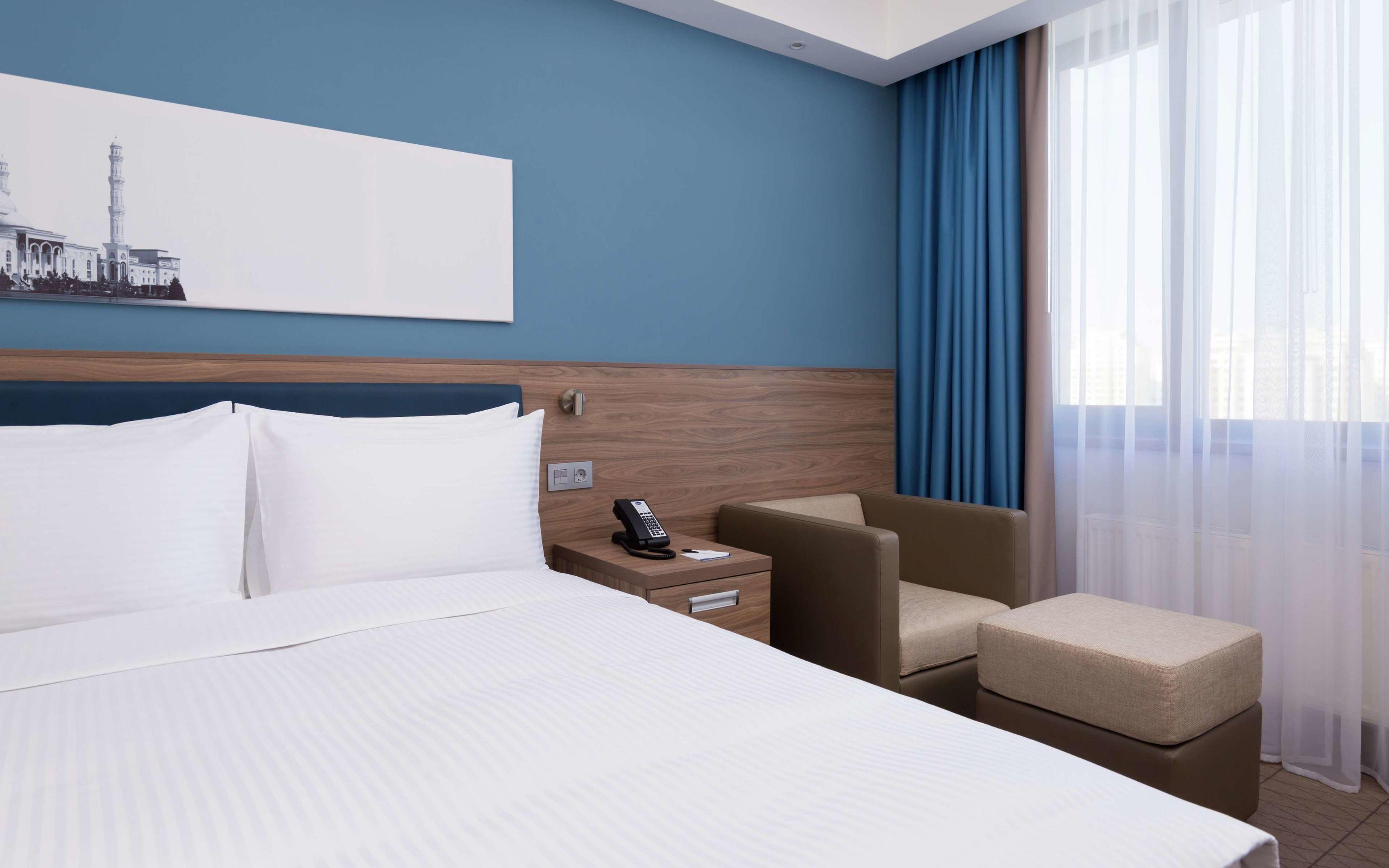 Hampton by Hilton Astana Triumphal Arch — photo 4