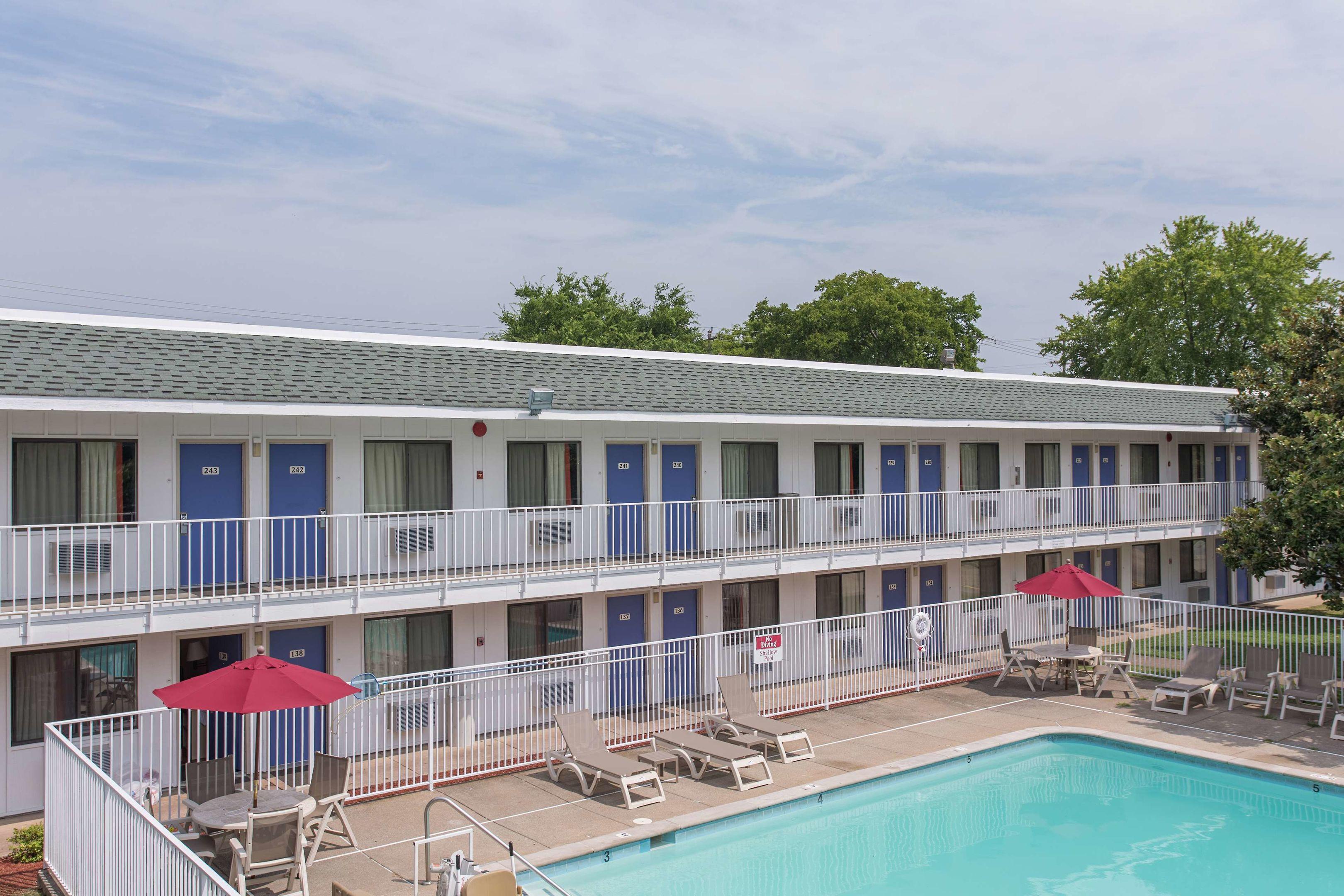 Motel 6 Nashville - Goodlettsville — photo 4