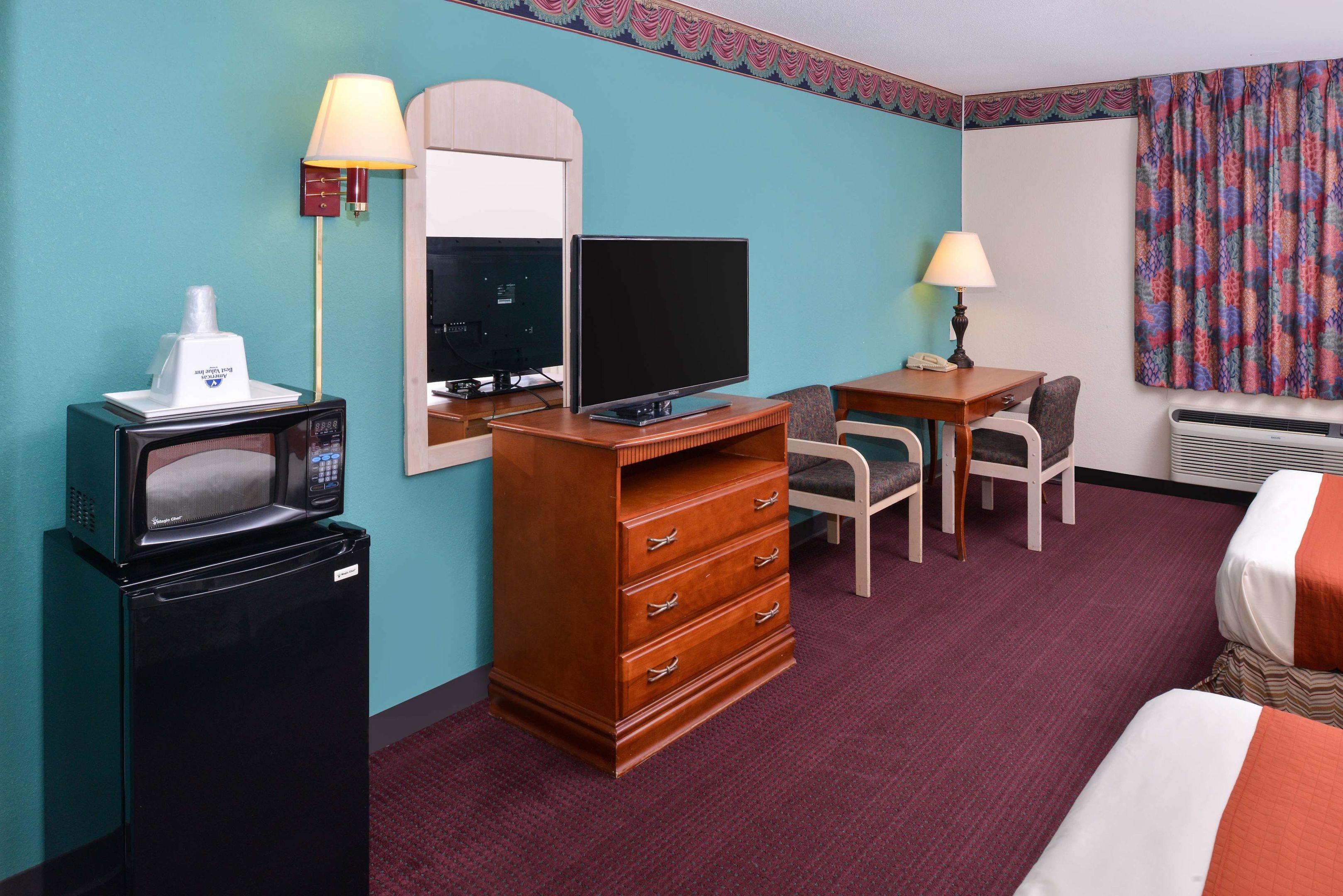 Americas Best Value Inn — photo 4