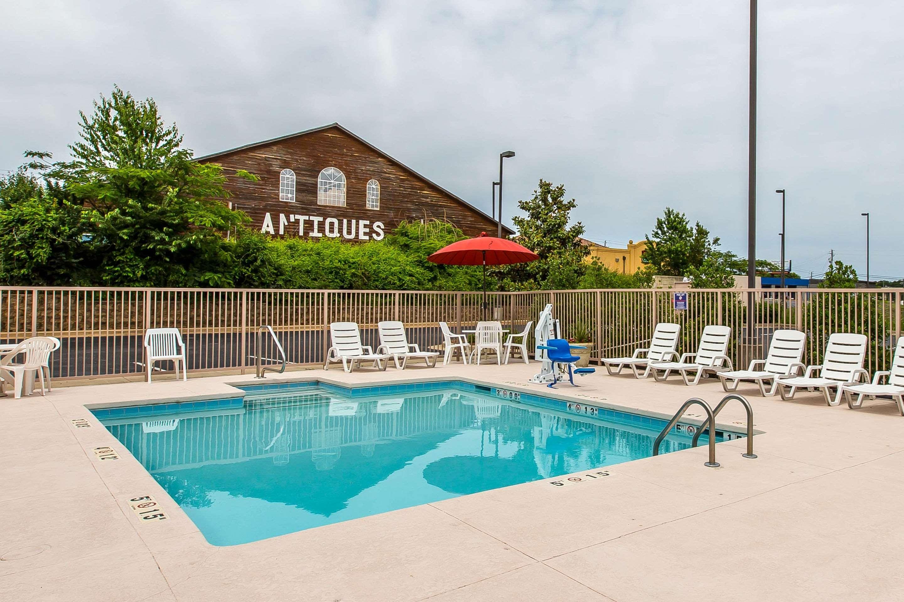 Comfort Suites Oxford — photo 4