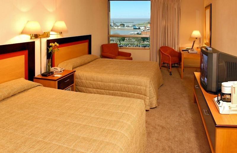 Holiday Inn Express Puerto Madero — photo 5