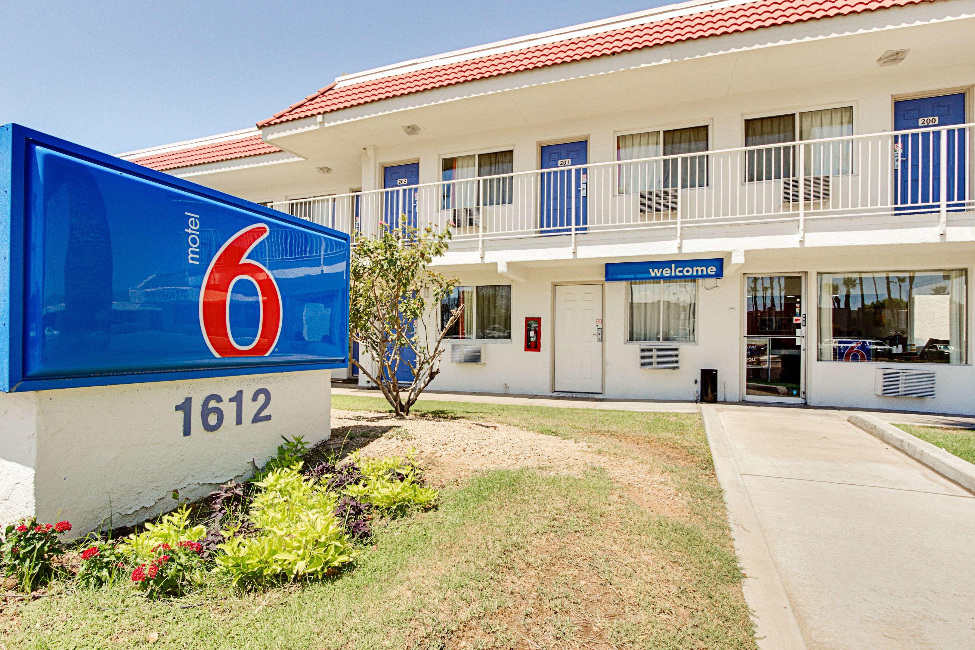 Motel 6 Scottsdale South — photo 5