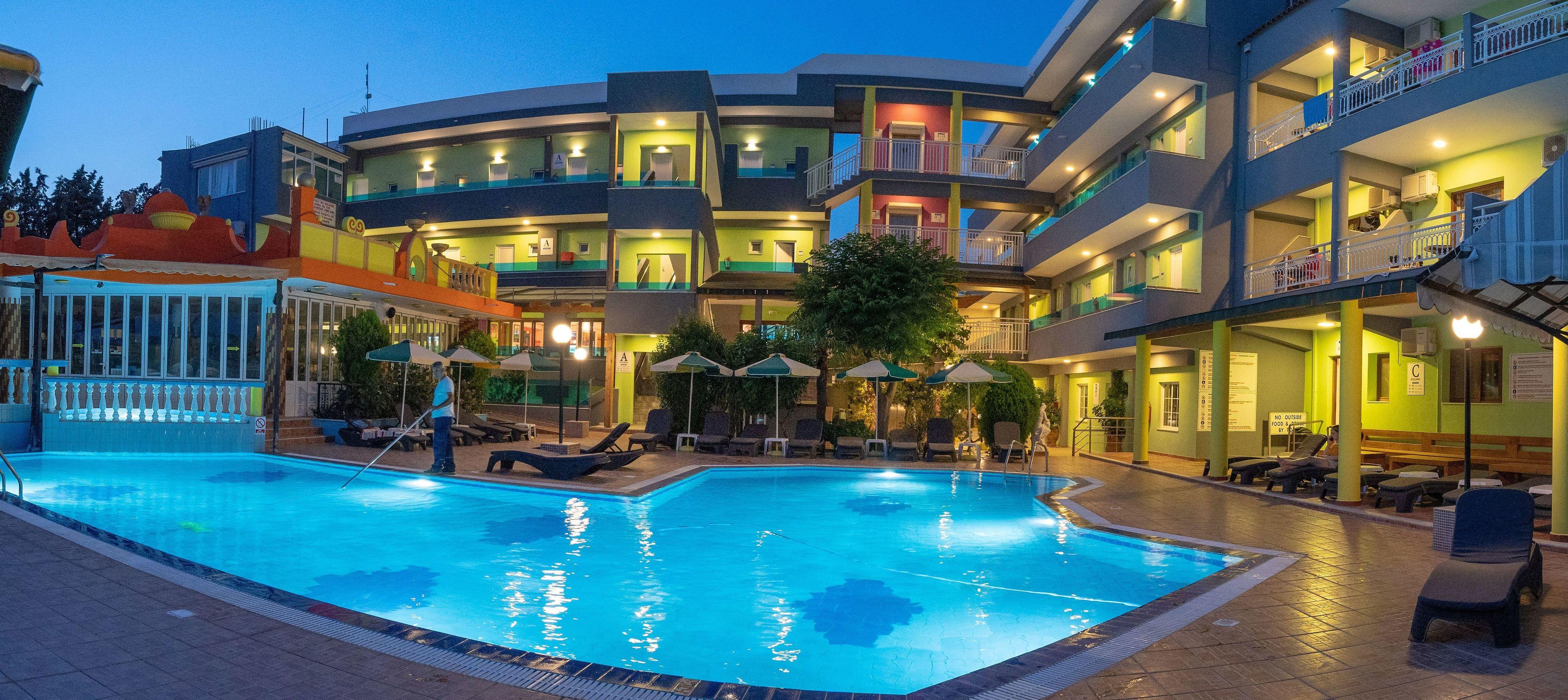 Grecian Fantasia Resort — photo 4
