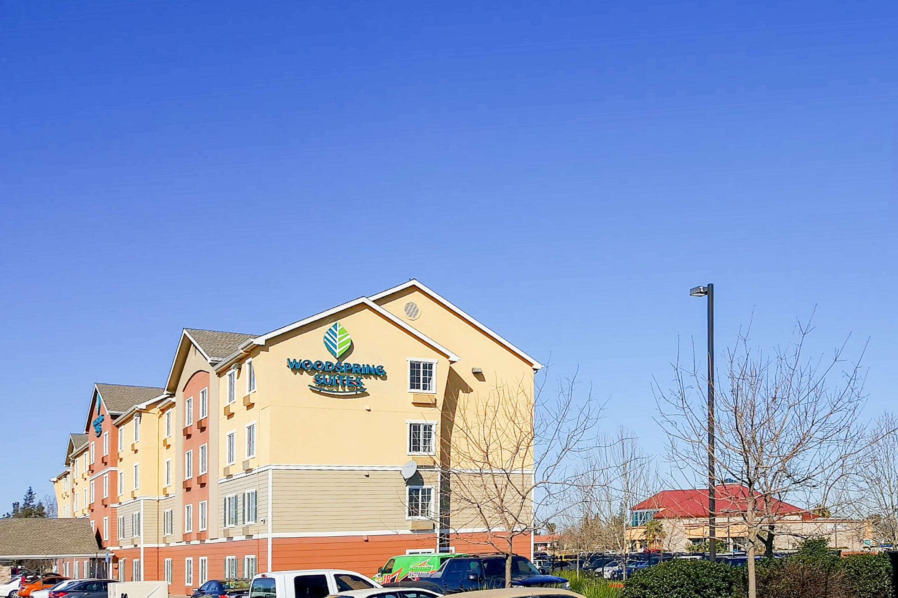 WoodSpring Suites Sacramento — photo 4